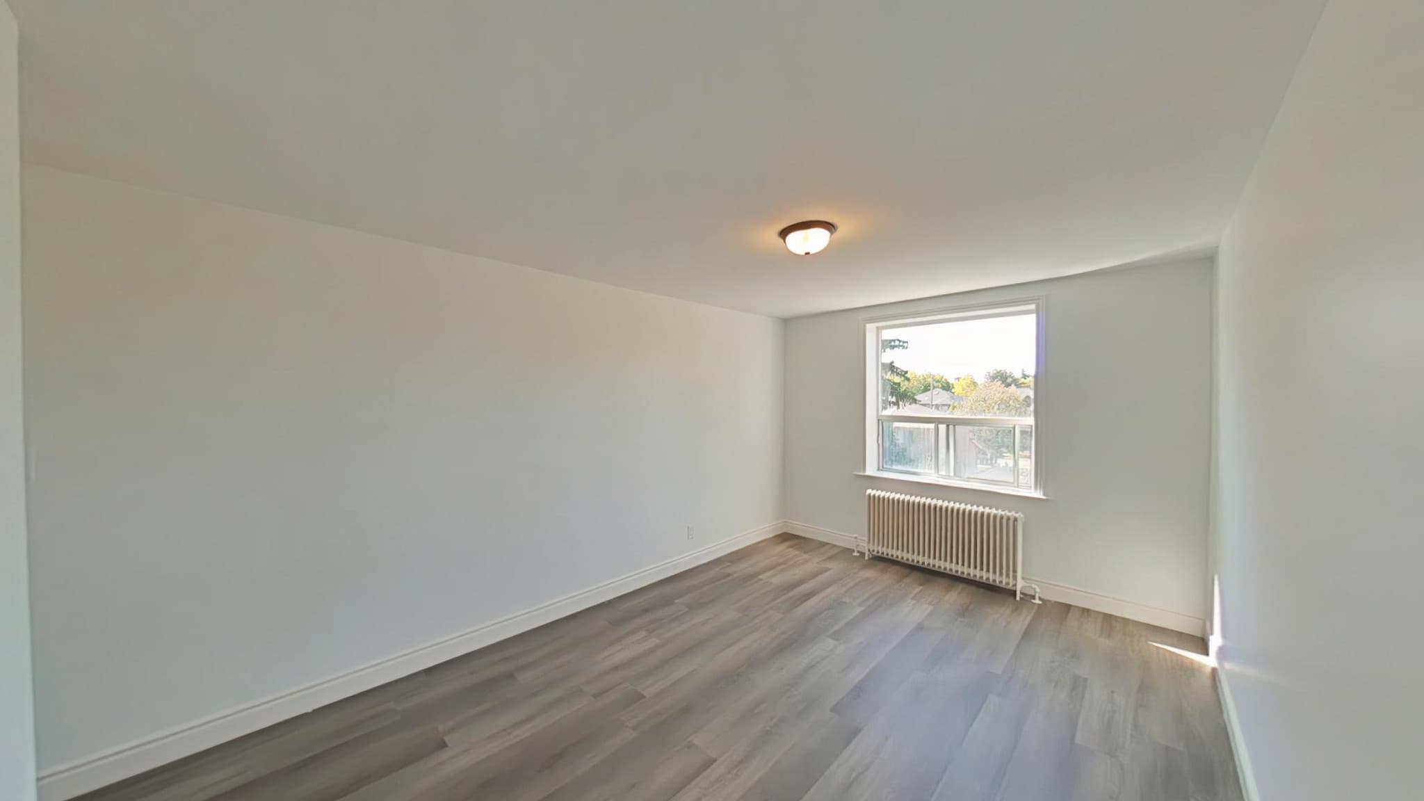 10 &amp; 14 Saranac Blvd &amp; 3 Drexel Rd — 1 Bedroom - Photo 12