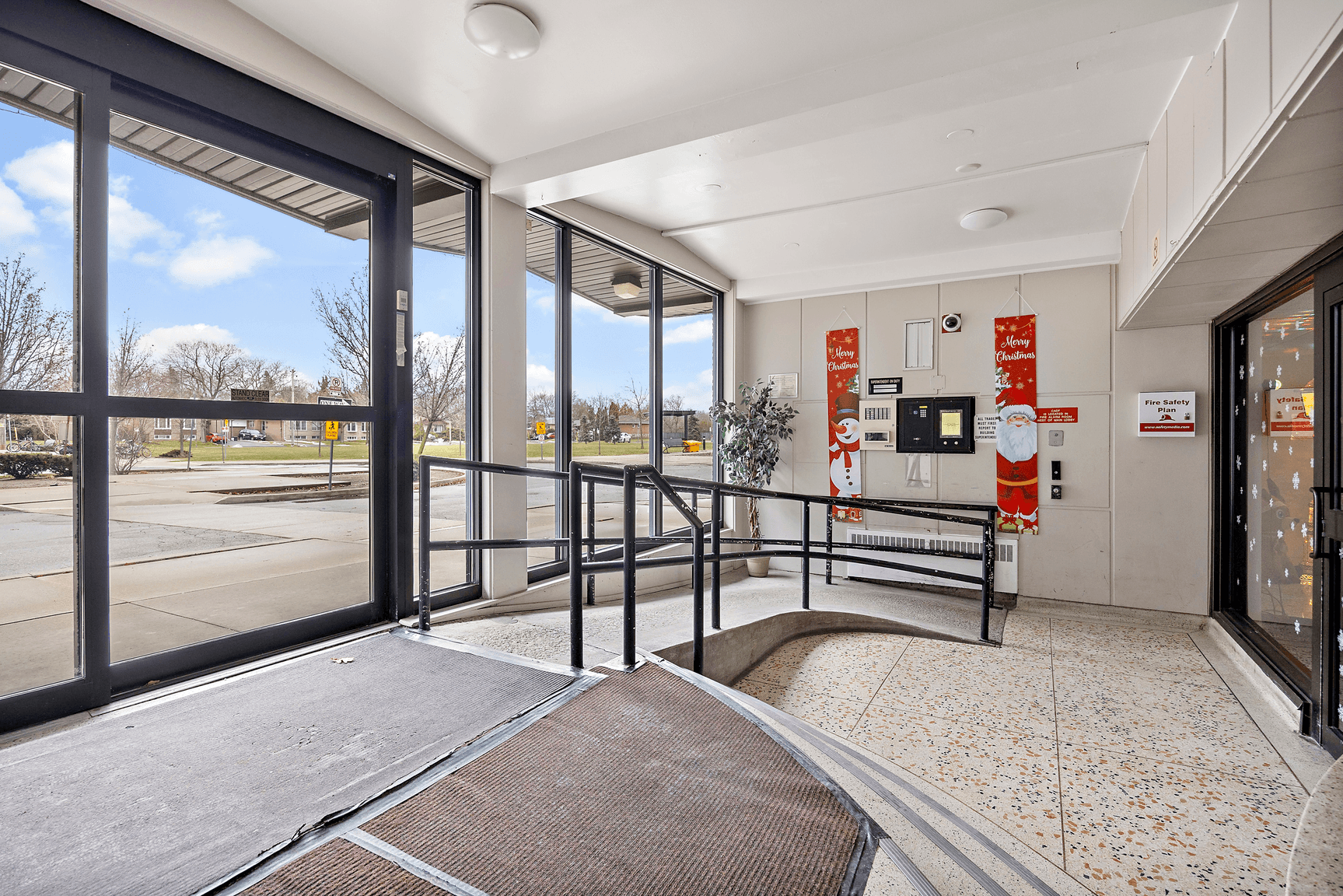 70 Esther Lorrie Drive - Photo 13