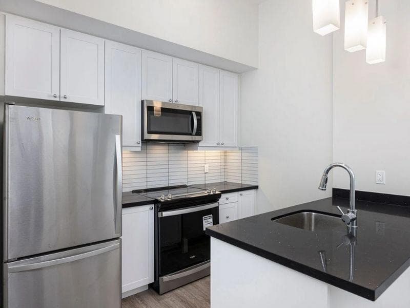 1465 Lawrence Avenue West — 1 Bedroom - Photo 3