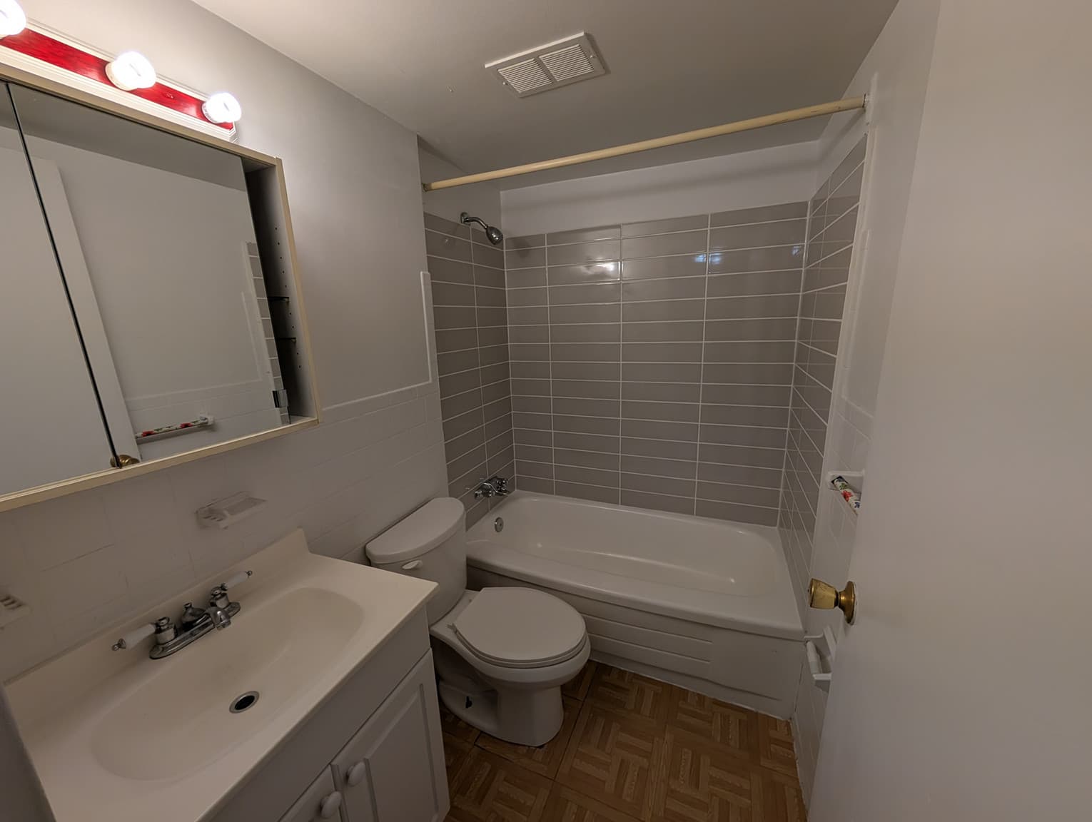 10 Veevers Drive — 2 Bedroom - Photo 9