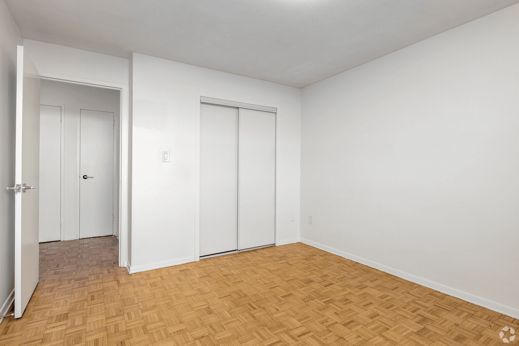 30 High Street East - Photo 14