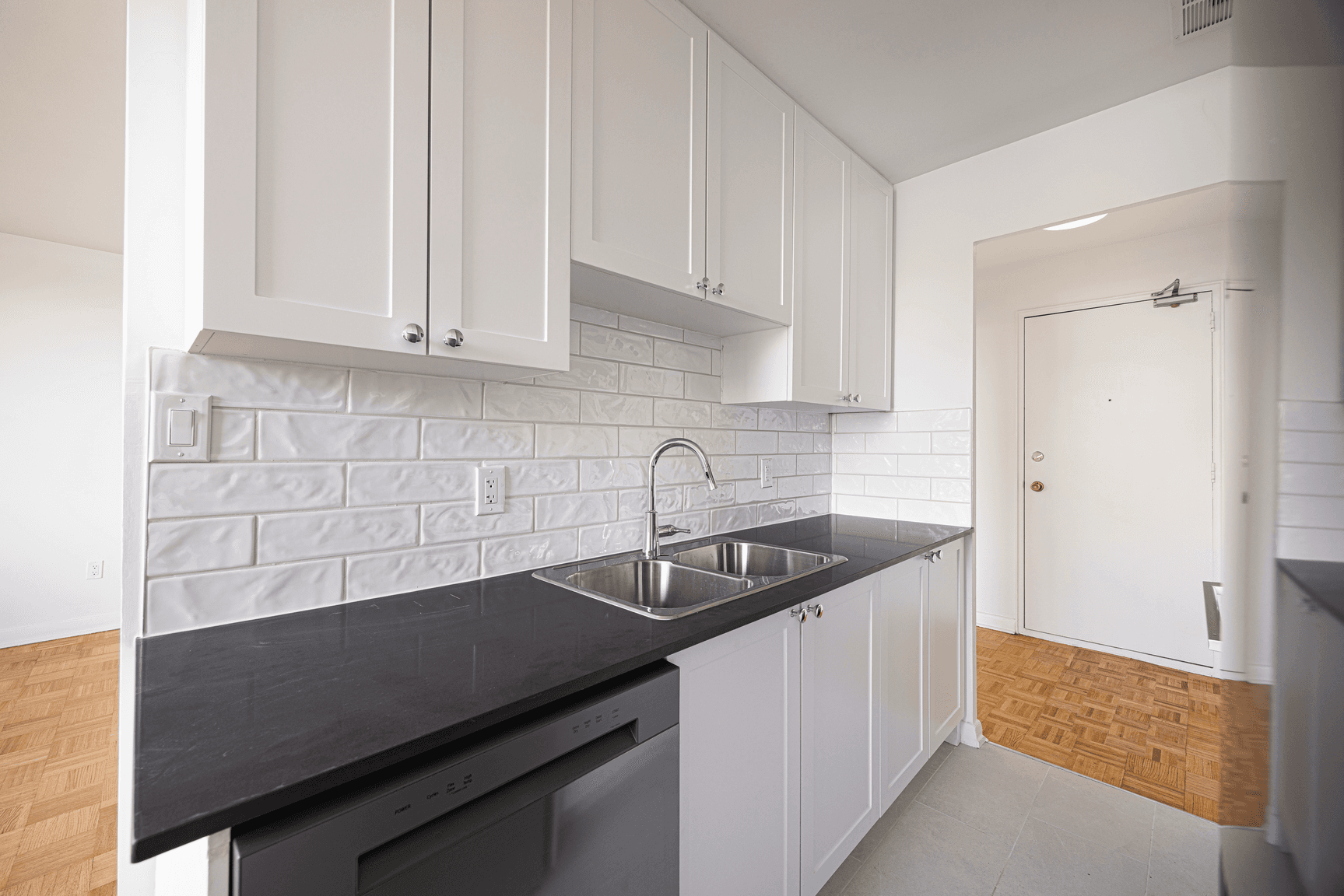 60 Esther Lorrie Drive - Photo 4