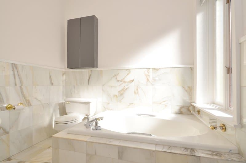 Rhenti — 3 Bedroom(s) and 2 Bathroom(s) - Photo 8