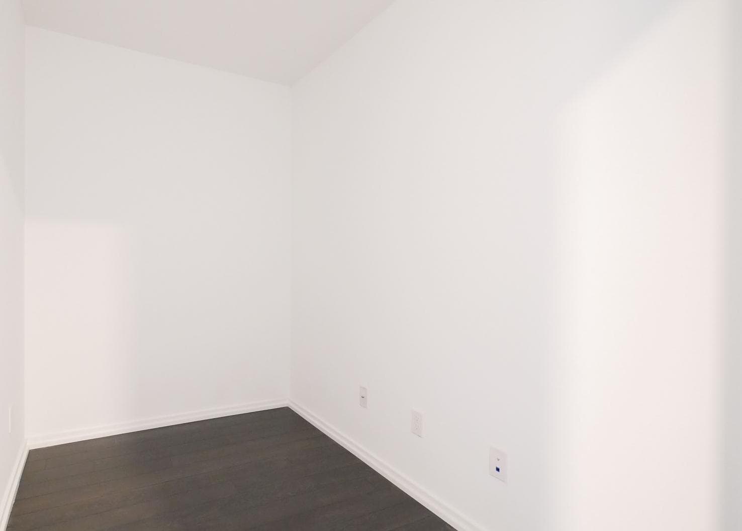 Rhenti — Unit 1511 - Photo 11