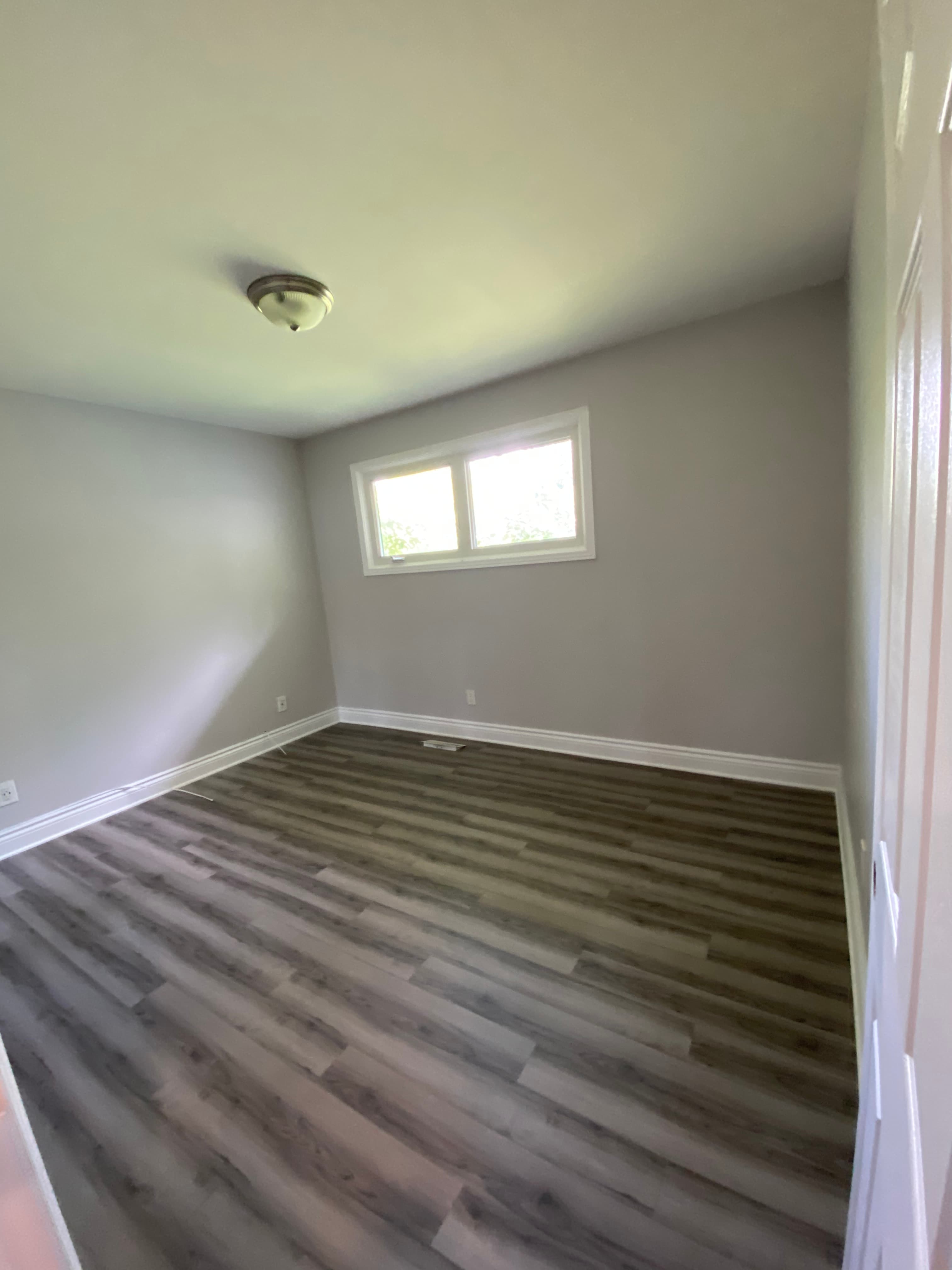 Rhenti — 0 Bedroom(s) and 1 Bathroom(s)