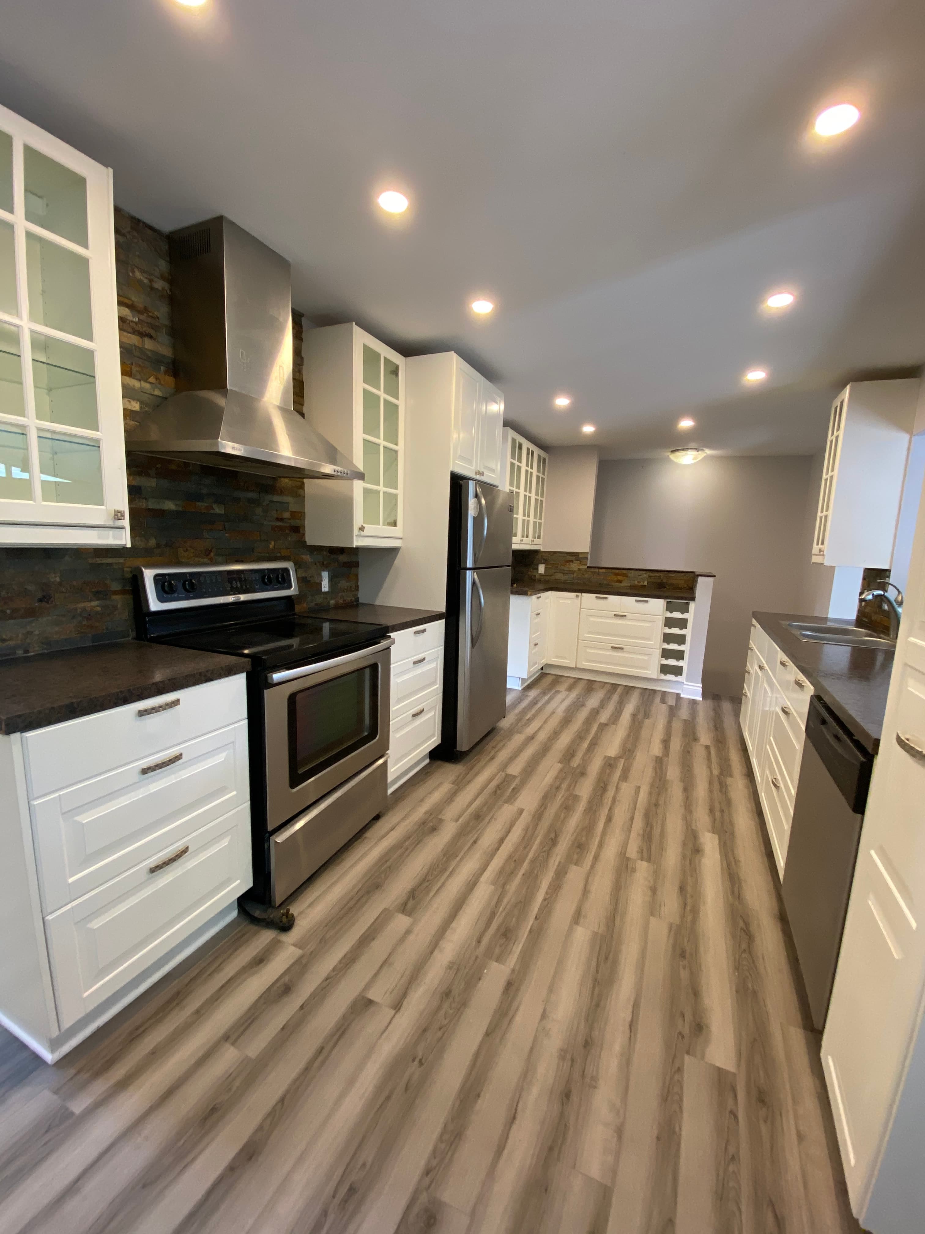 Rhenti — 0 Bedroom(s) and 1 Bathroom(s) - Photo 6