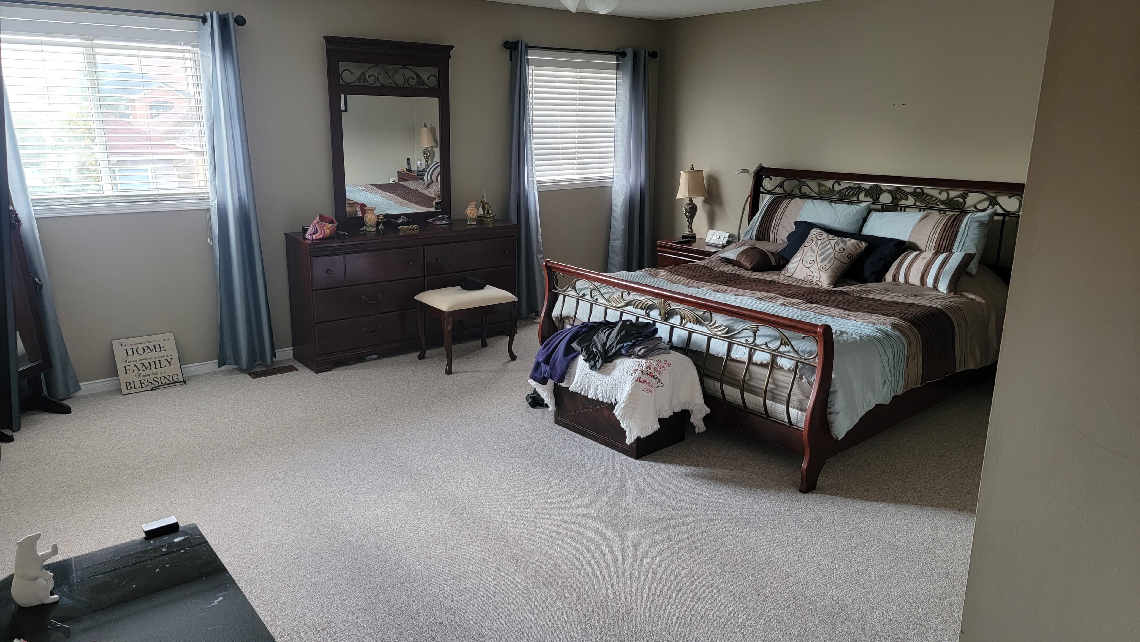 Rhenti — 4 Bedroom(s) and 2.5 Bathroom(s) - Photo 8
