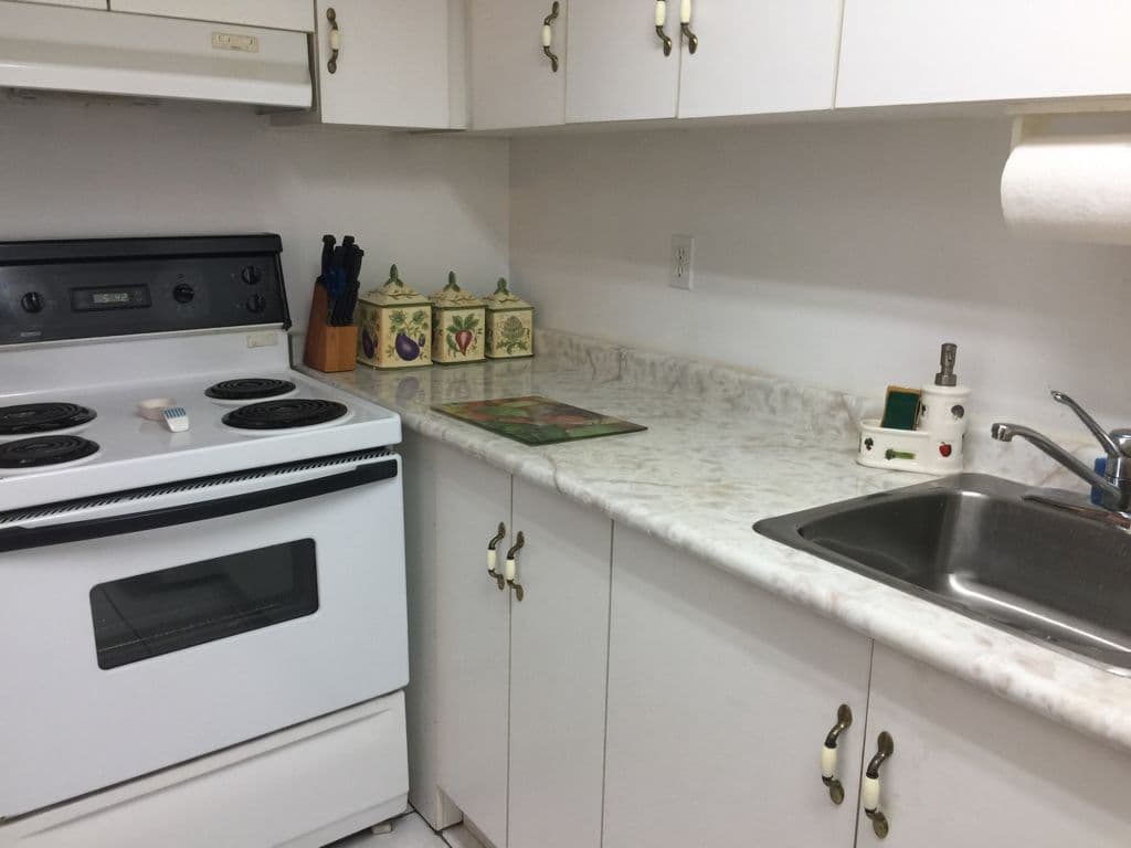 Rhenti — 1 Bedroom(s) and 1 Bathroom(s) - Photo 5