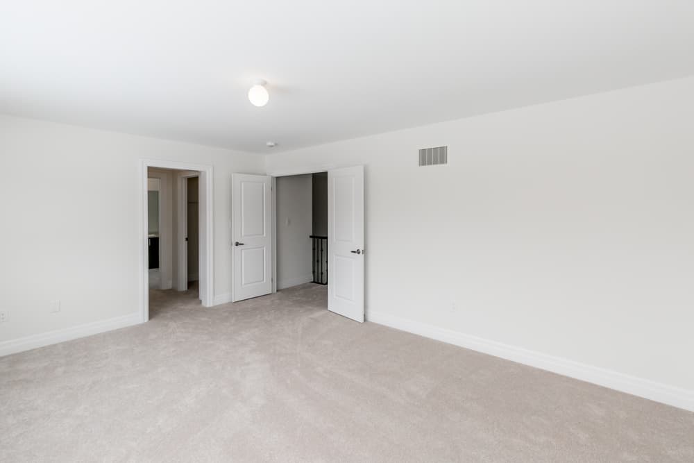 Rhenti — 4 Bedroom(s) and 3.5 Bathroom(s) - Photo 19