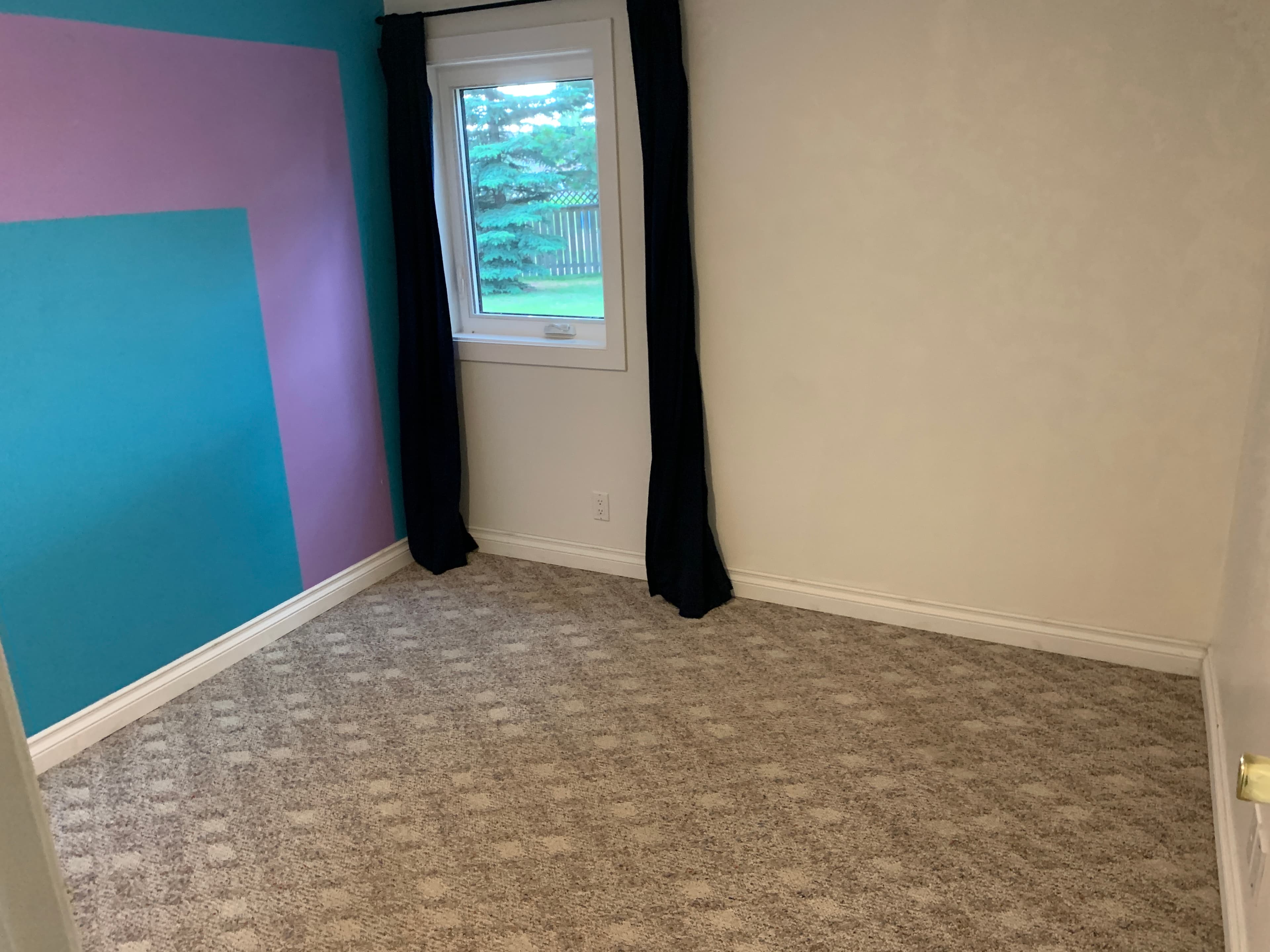PropertyGuys.com — 4 Bedroom(s) and 3 Bathroom(s) - Photo 15