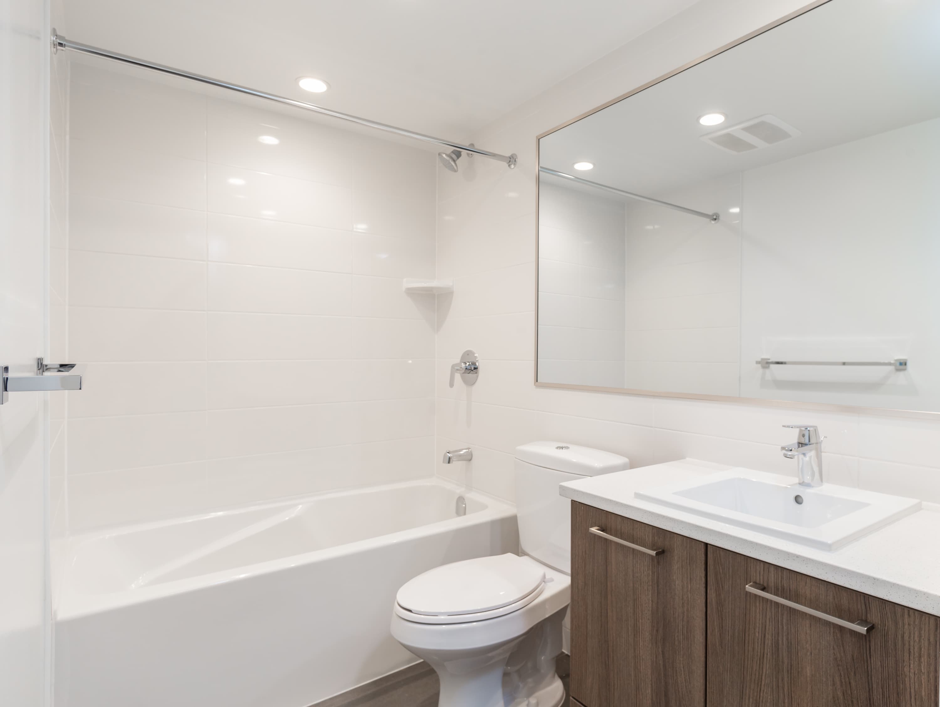 Bosa Properties — 617 - Photo 10