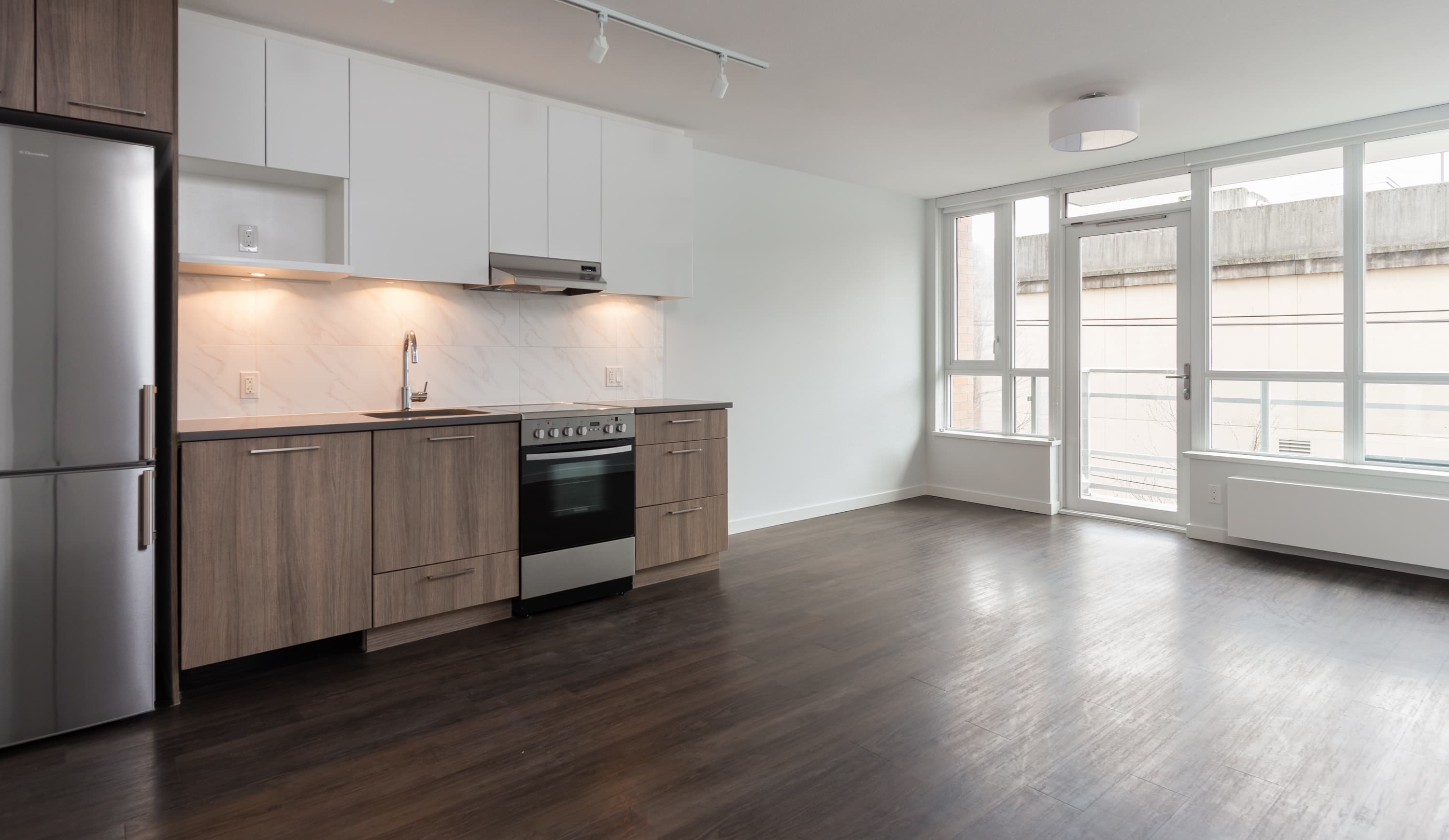 Bosa Properties — 617 - Photo 3