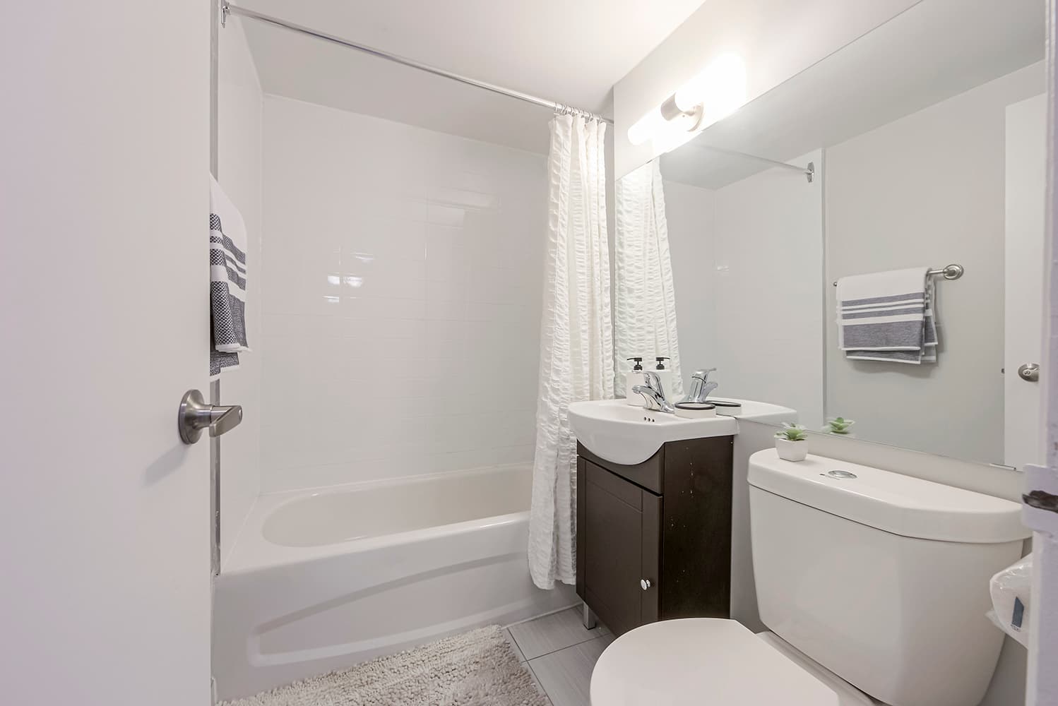 Morguard — 1 Bed - Photo 5