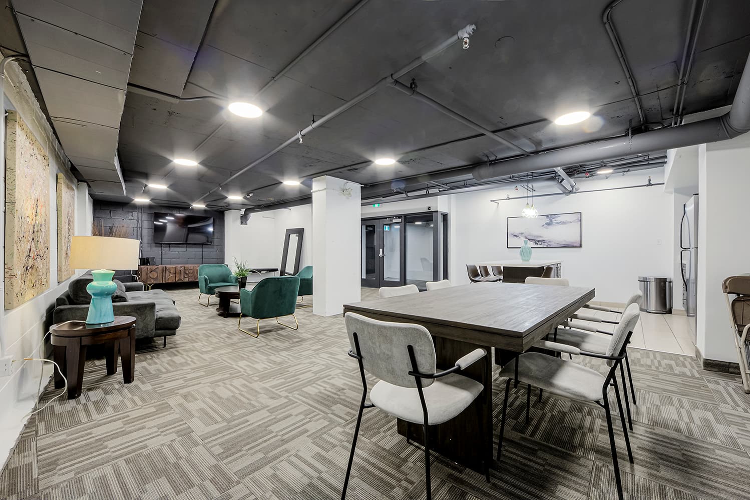Morguard — 1 Bed - Photo 8