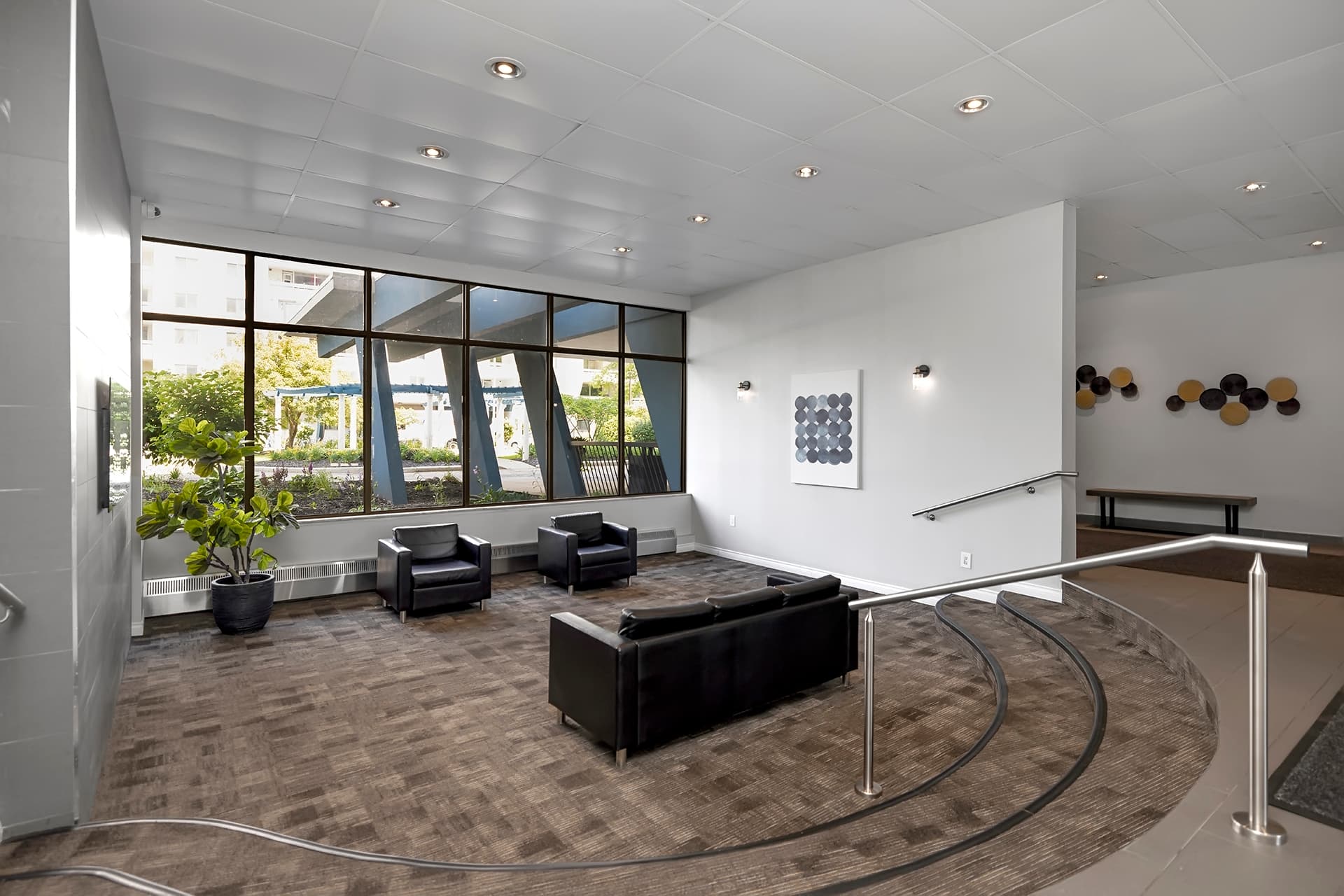 Morguard — 2 Bed - Photo 12
