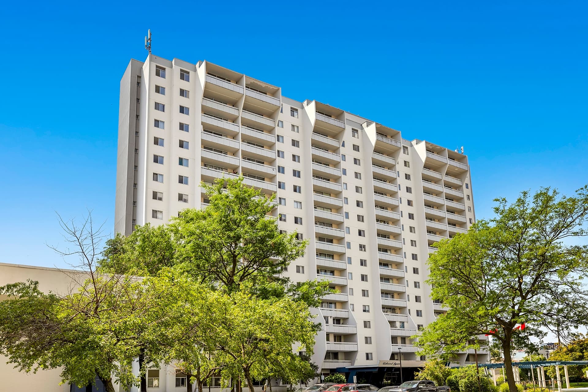 Morguard — 2 Bed - Photo 17
