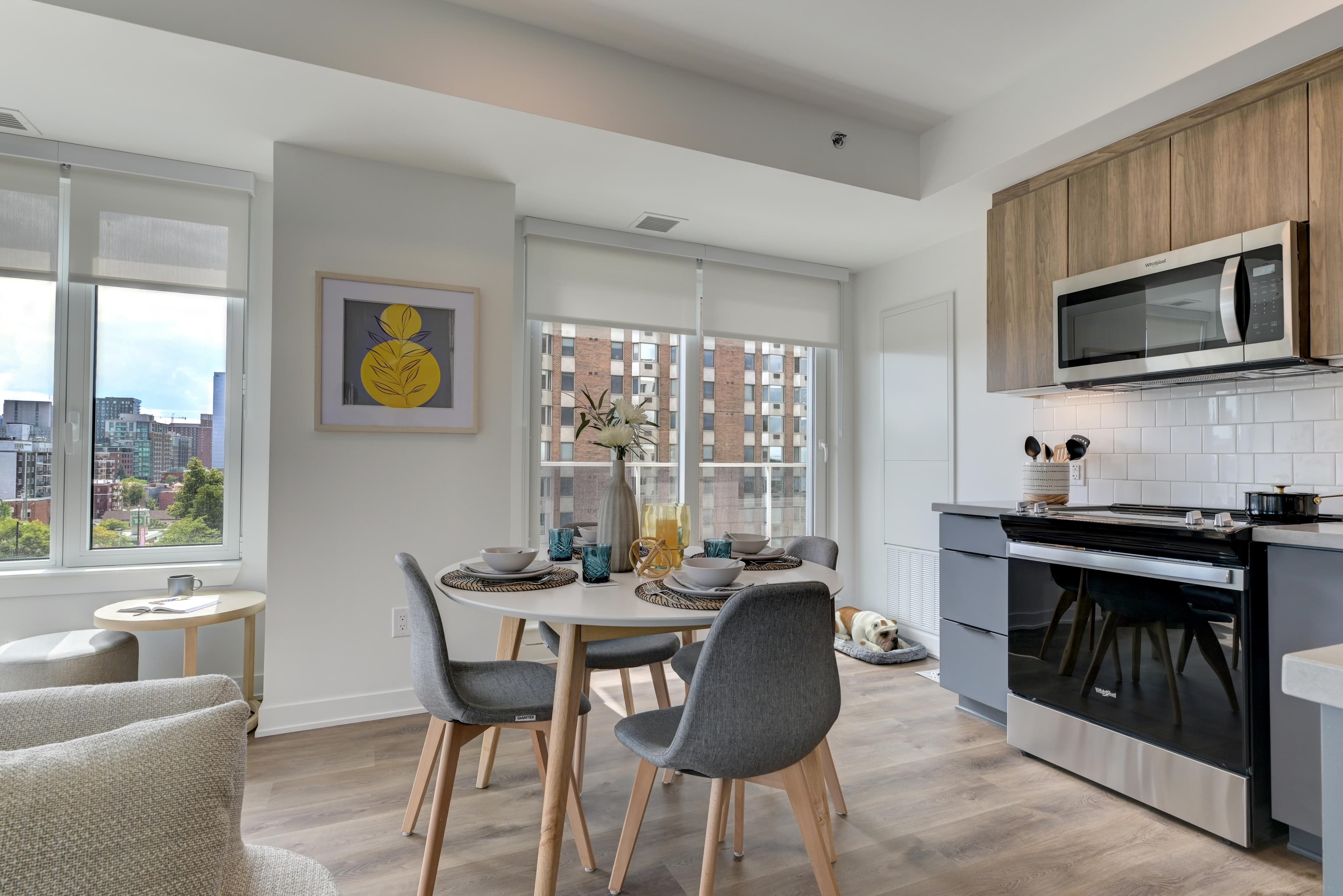 Hazelview Properties — 1 Bed + Den - Photo 12