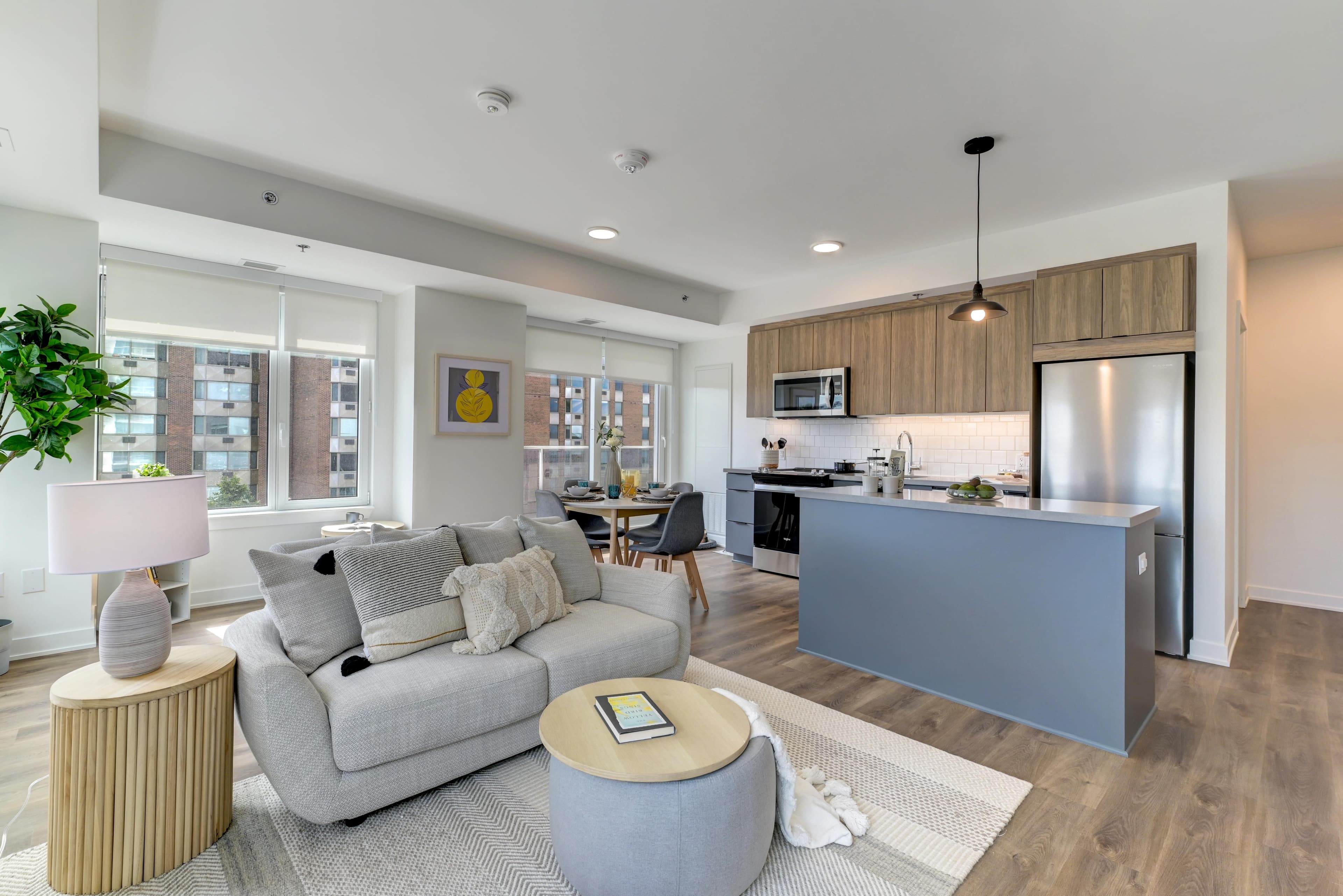 Hazelview Properties — 1 Bed + Den - Photo 5