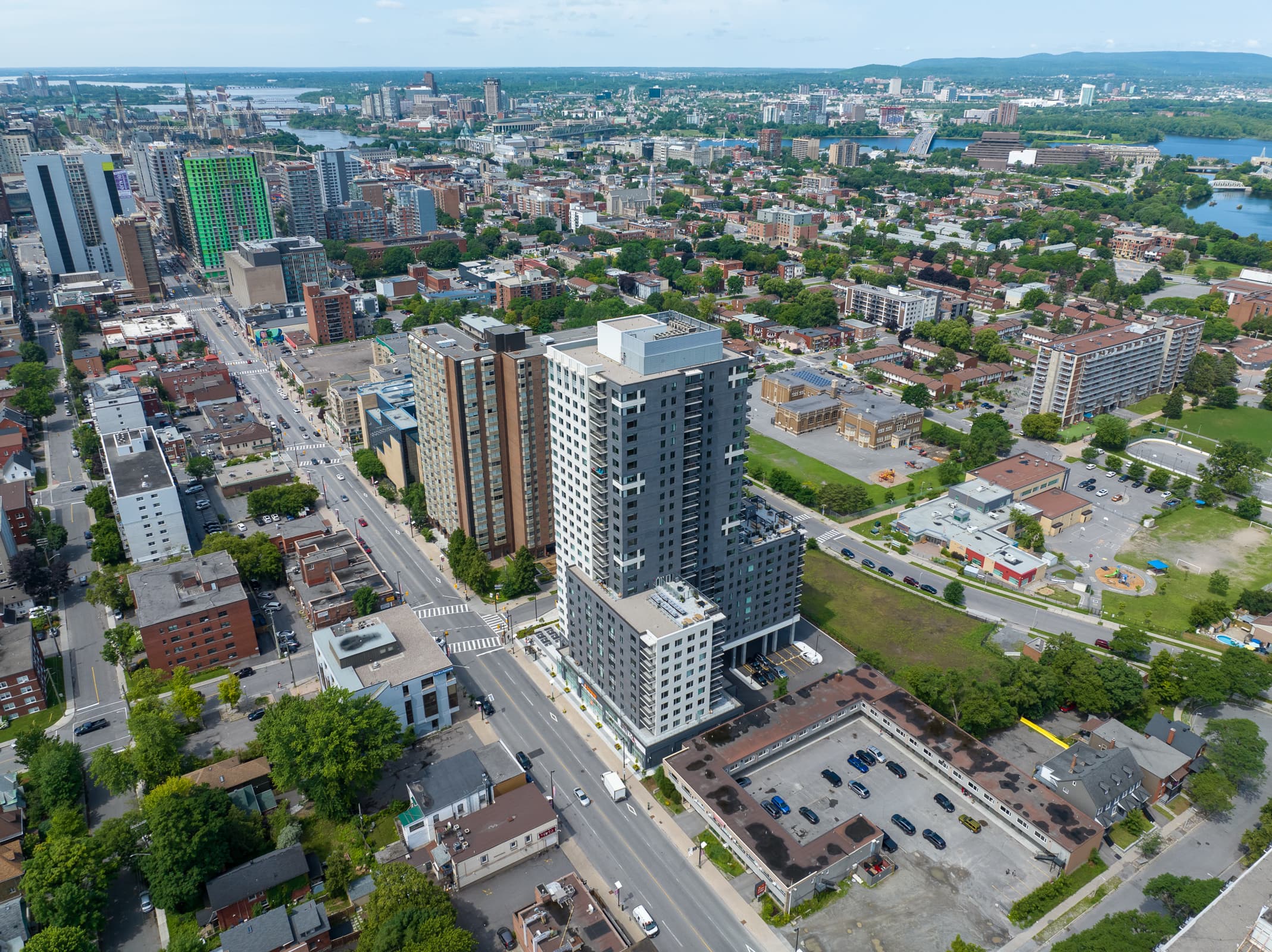 Hazelview Properties — 1 Bed + Den - Photo 53