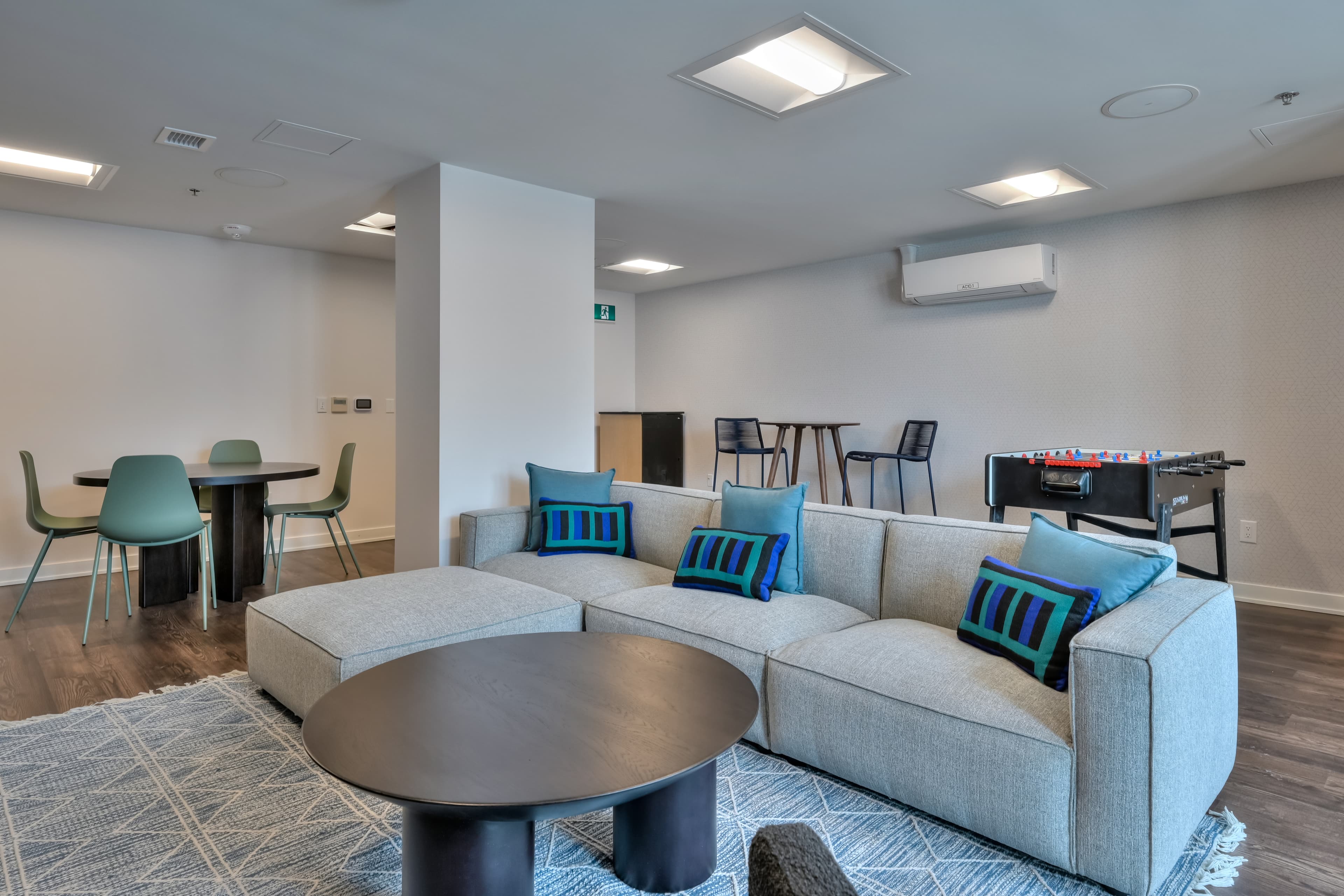 Hazelview Properties — 1 Bed + Den - Photo 33