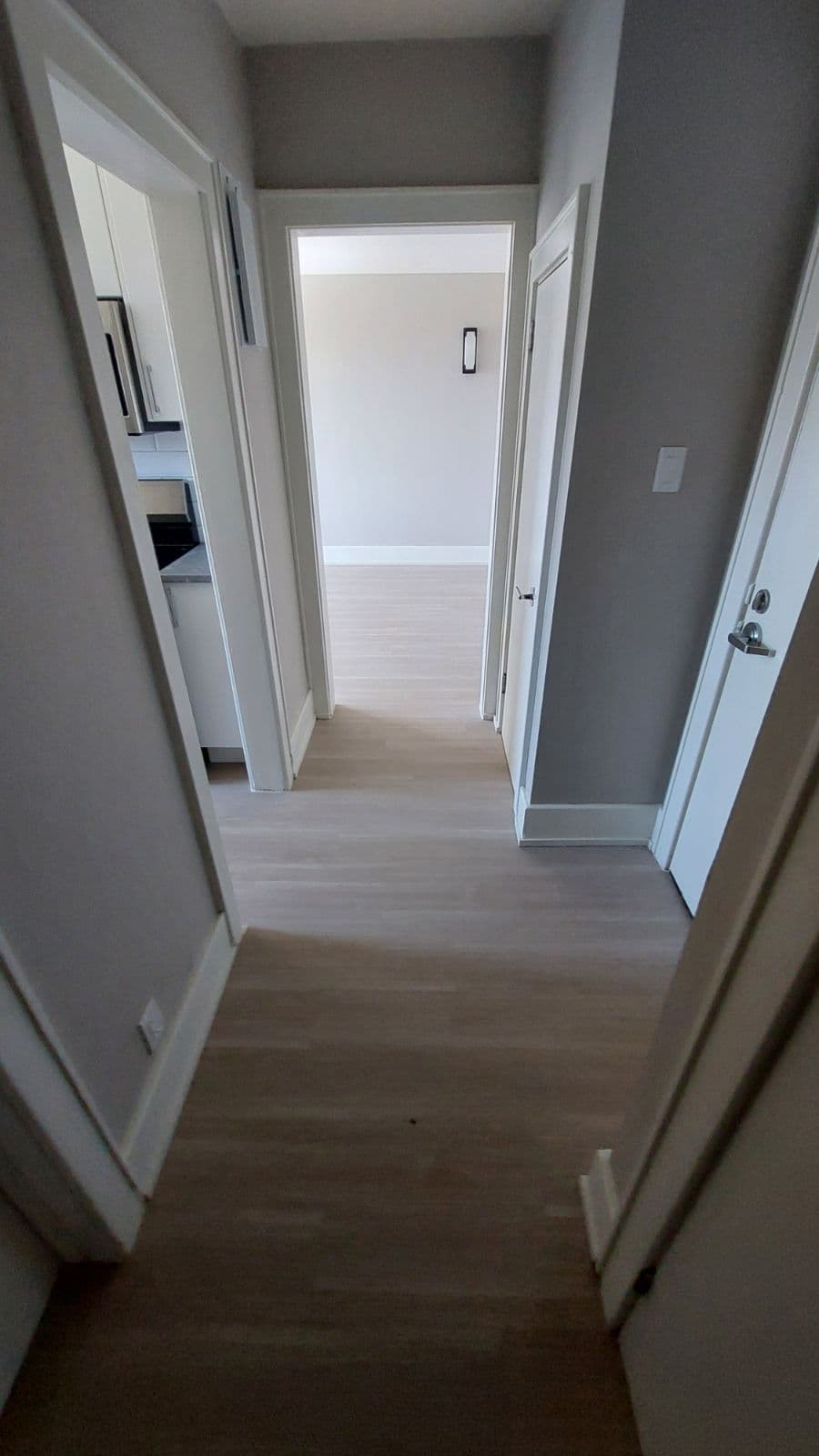 Whitehall Apartments — 3 - Photo 3