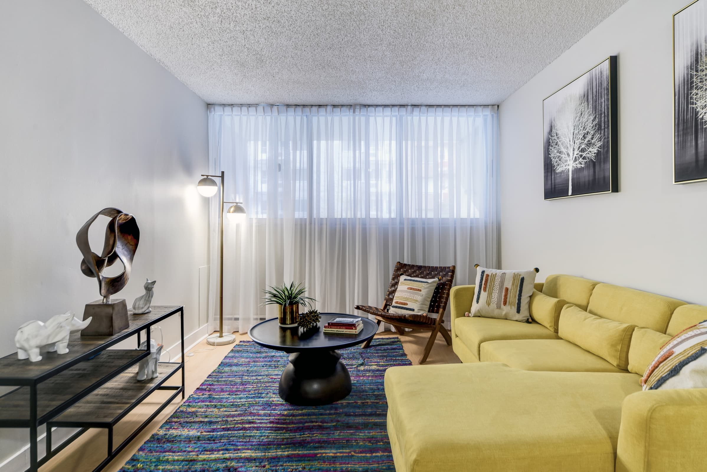 Hazelview Properties — 1 Bedroom - Photo 4