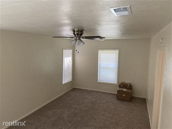 Scott Brown Properties - Photo 4