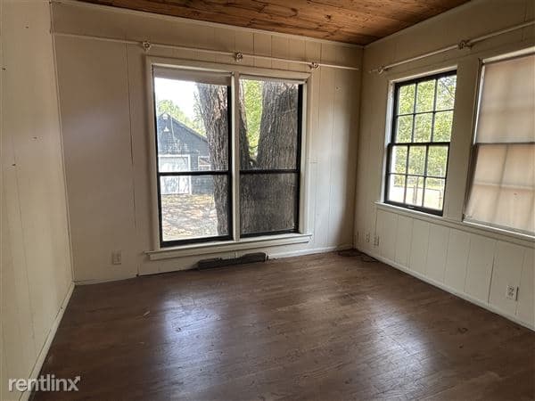Scott Brown Properties - Photo 4