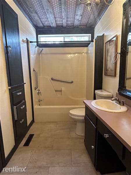 Scott Brown Properties - Photo 18