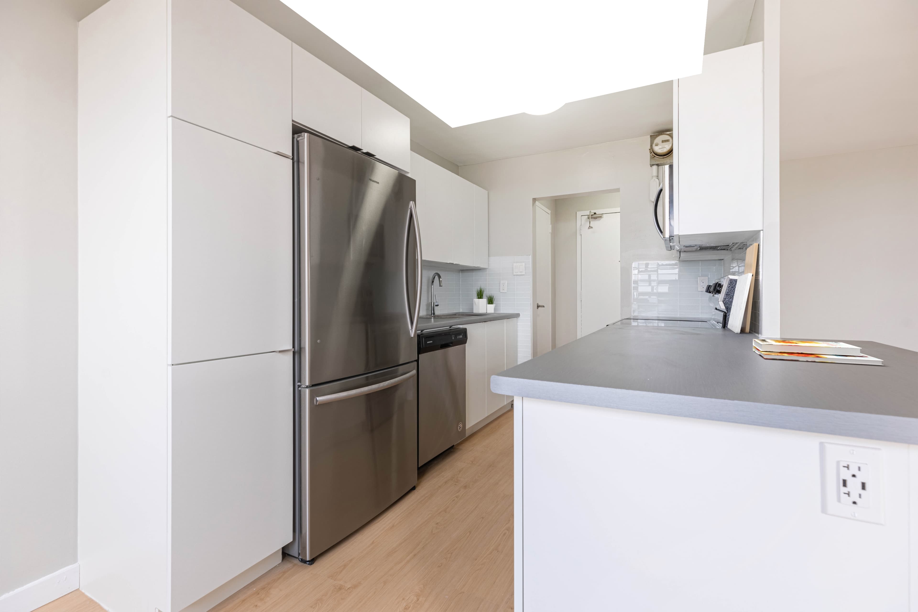 Hazelview Properties — STUDIO - Photo 2
