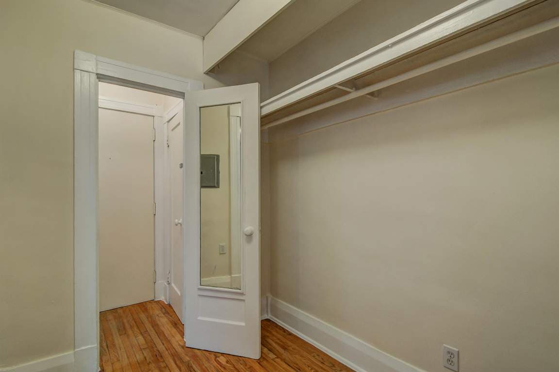 North44 Property Management — Bachelor + Den - Photo 4