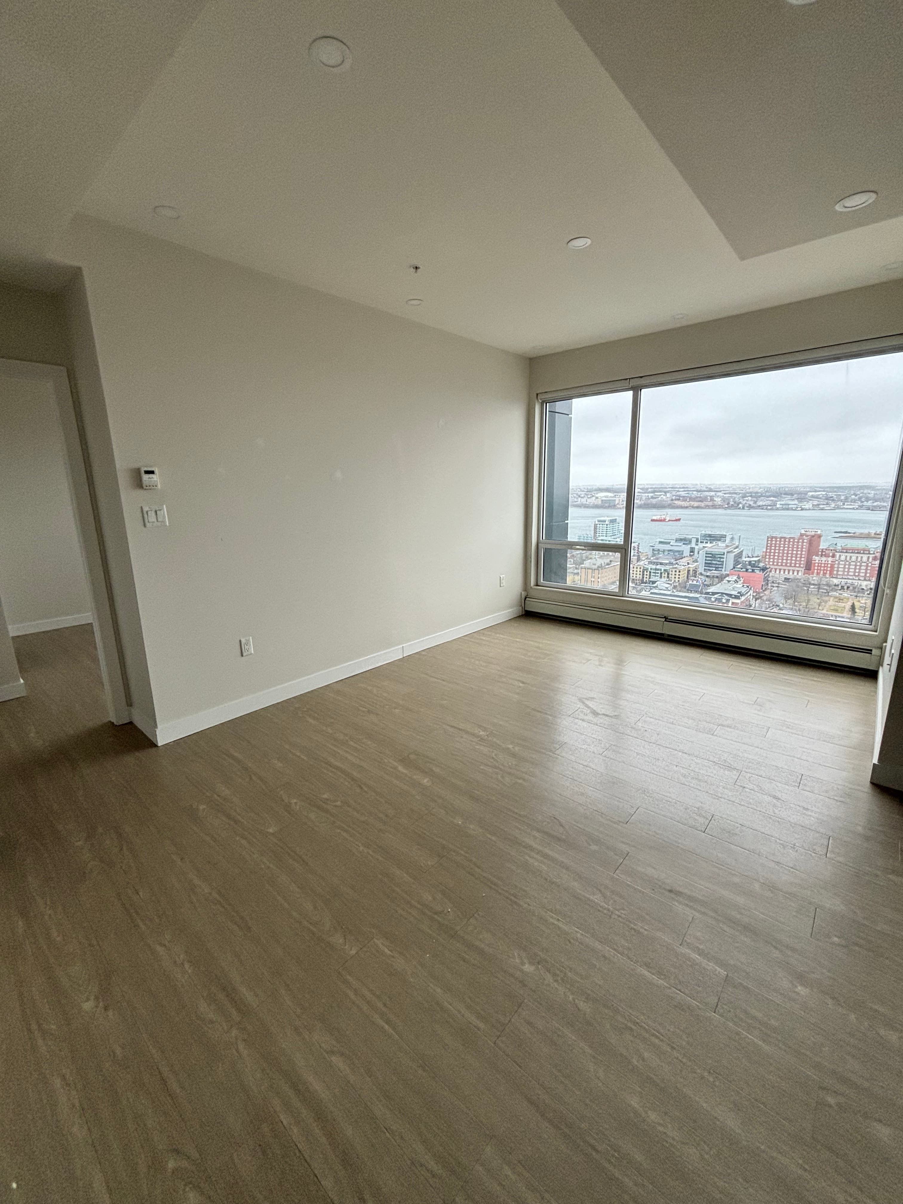 Templeton Properties — Penthouse 1 Bed - Photo 17
