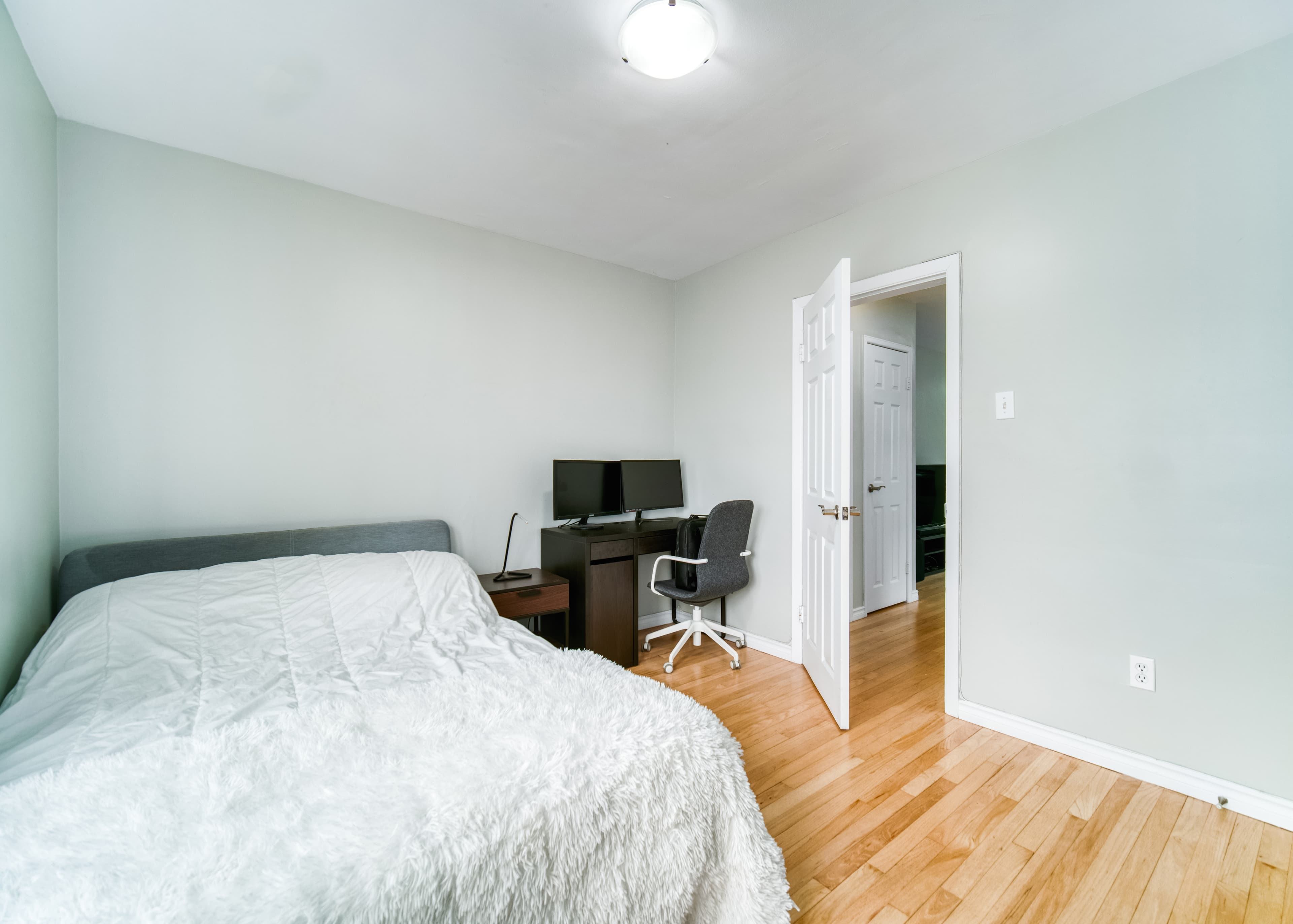 Templeton Properties — Bachelor - Photo 23