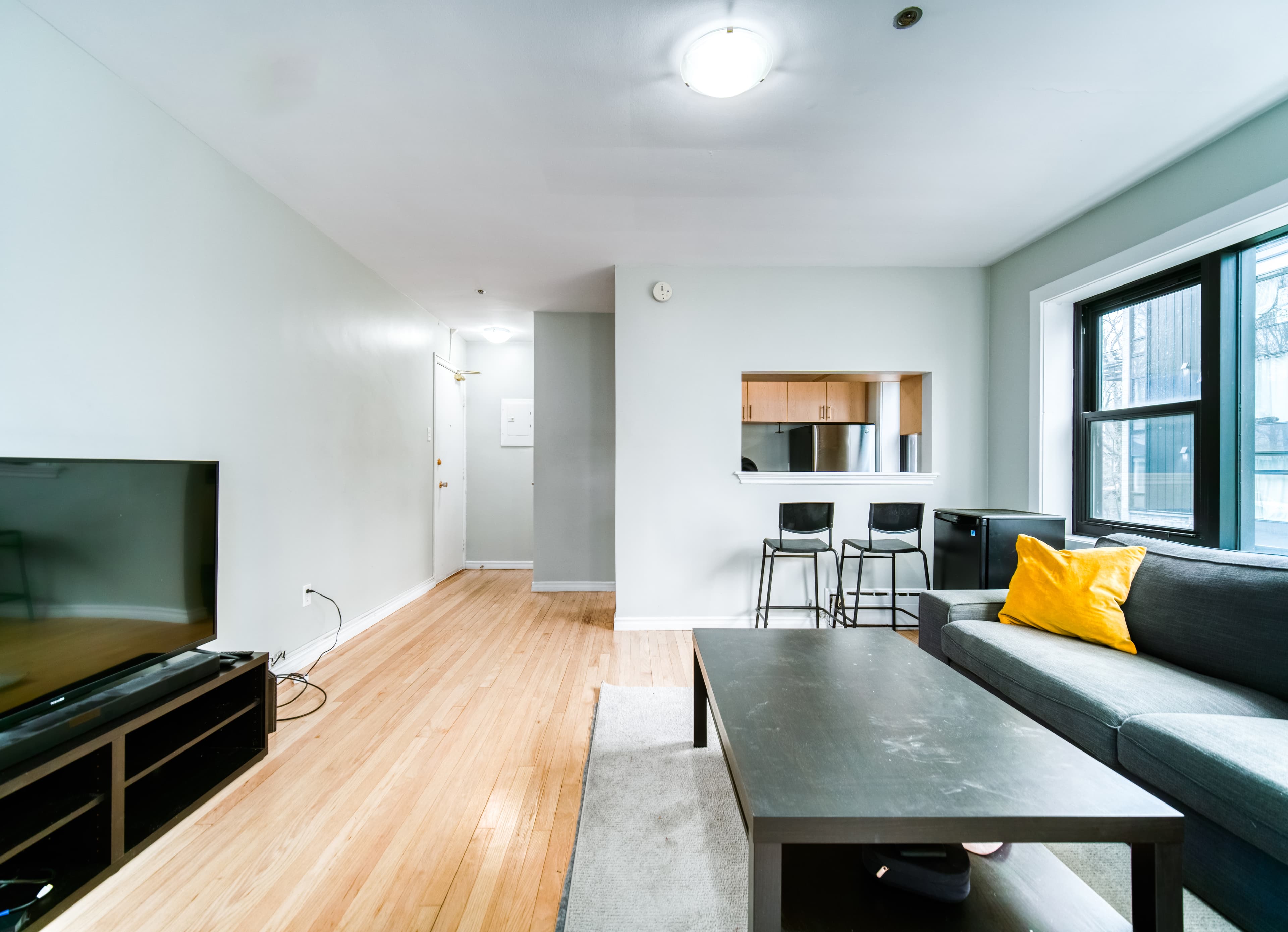 Templeton Properties — Bachelor - Photo 17