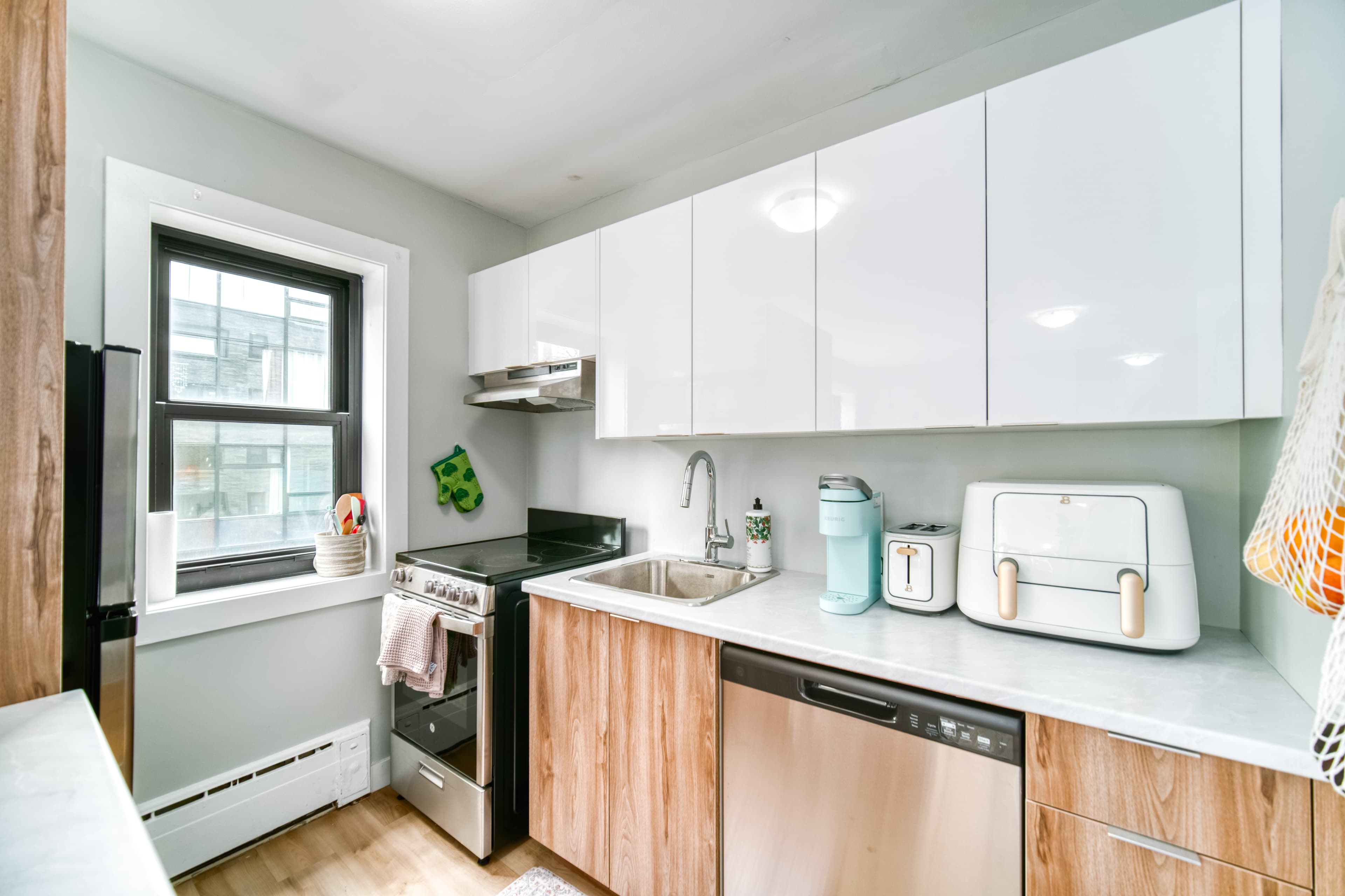 Templeton Properties — Bachelor - Photo 3