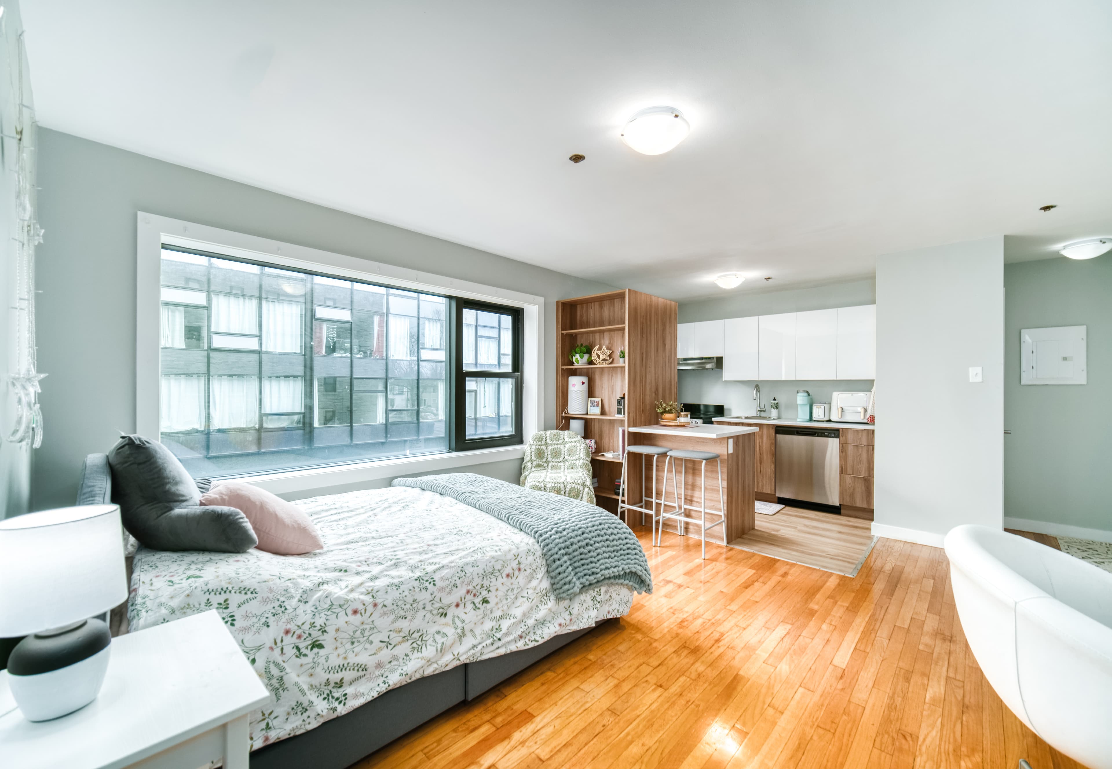 Templeton Properties — Bachelor - Photo 9