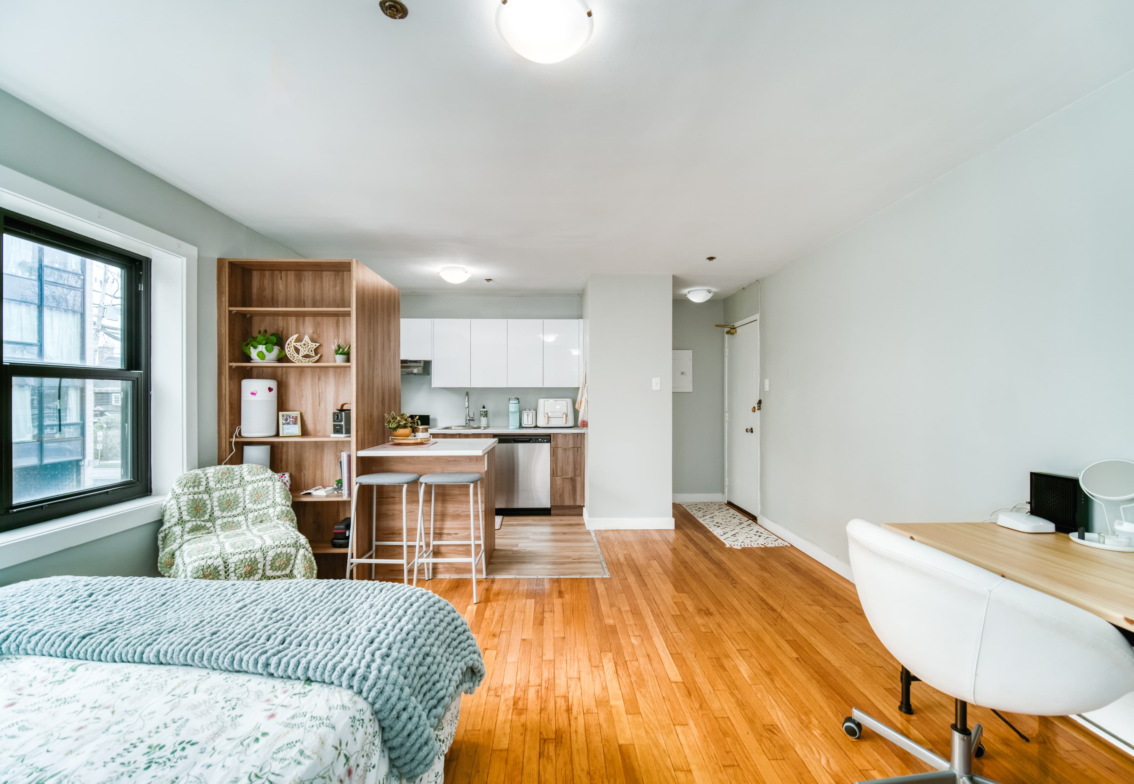 Templeton Properties — Bachelor - Photo 10