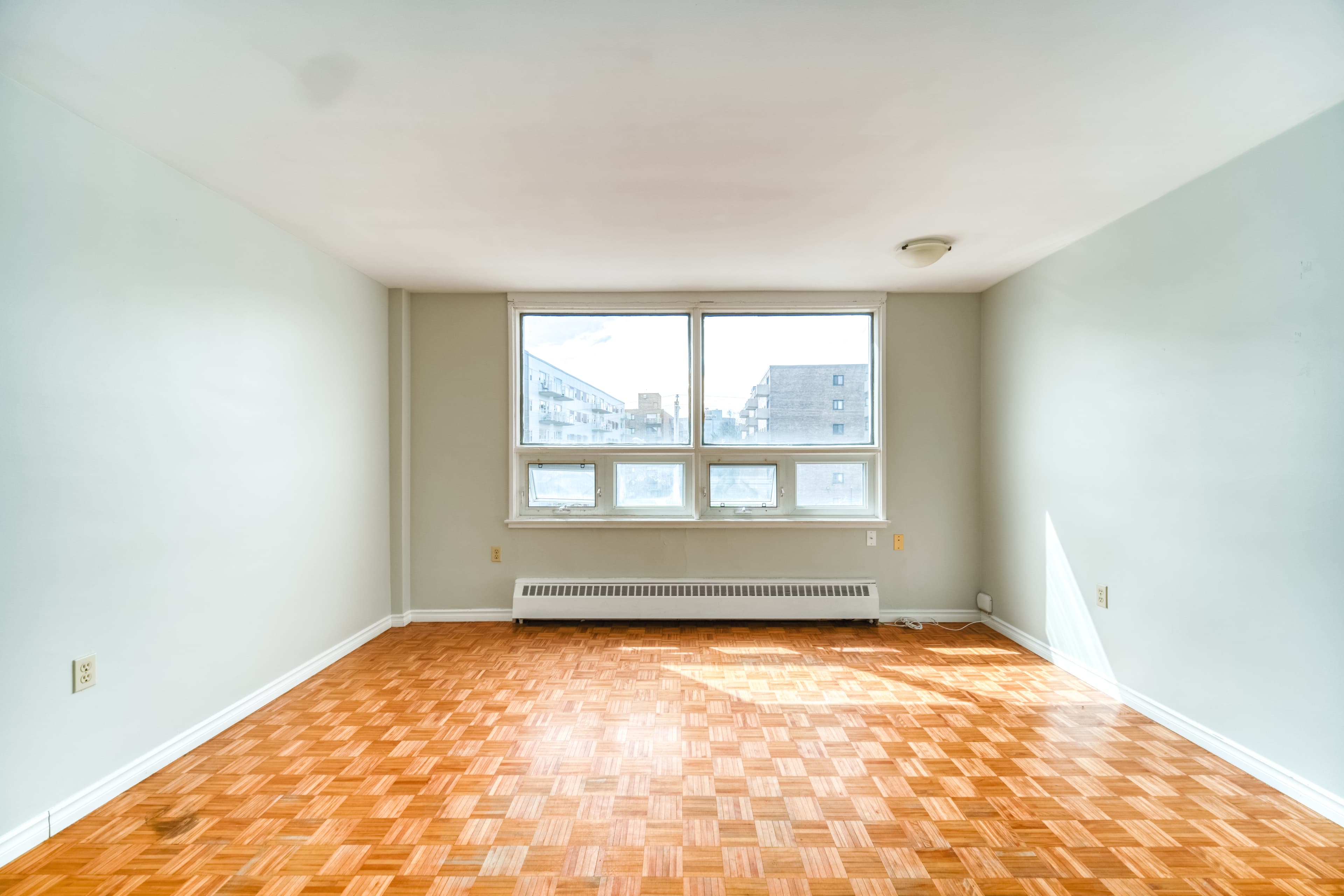 Templeton Properties — Bachelor - Photo 16