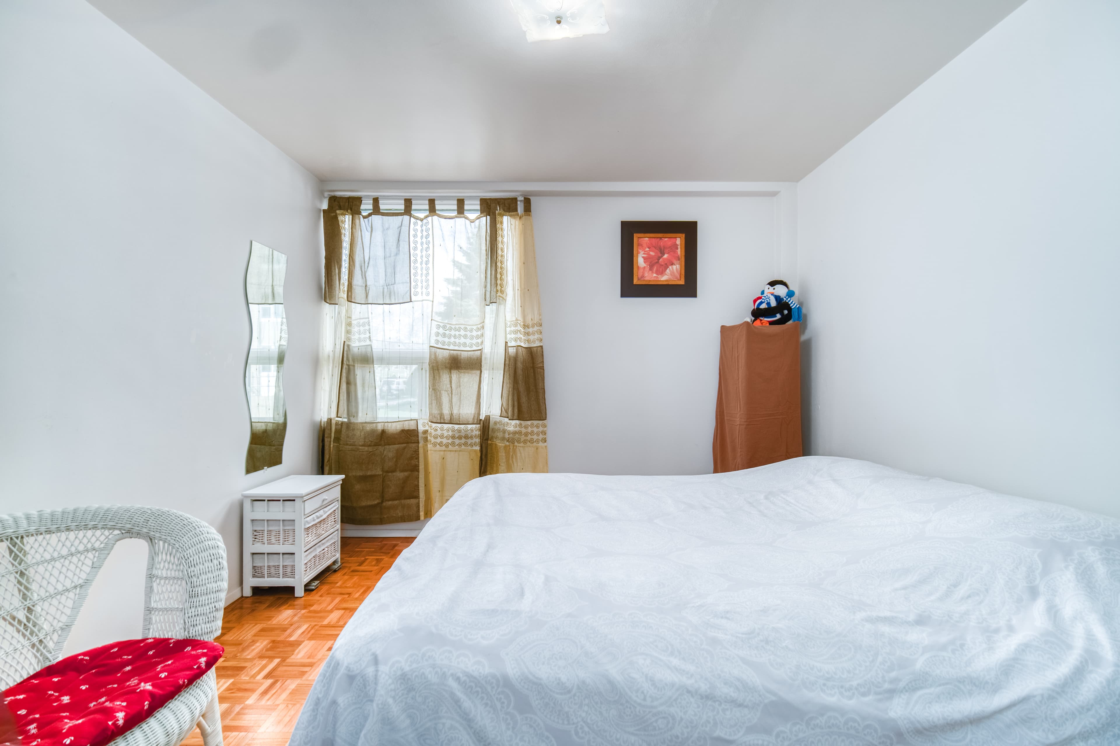 Templeton Properties — Bachelor - Photo 6
