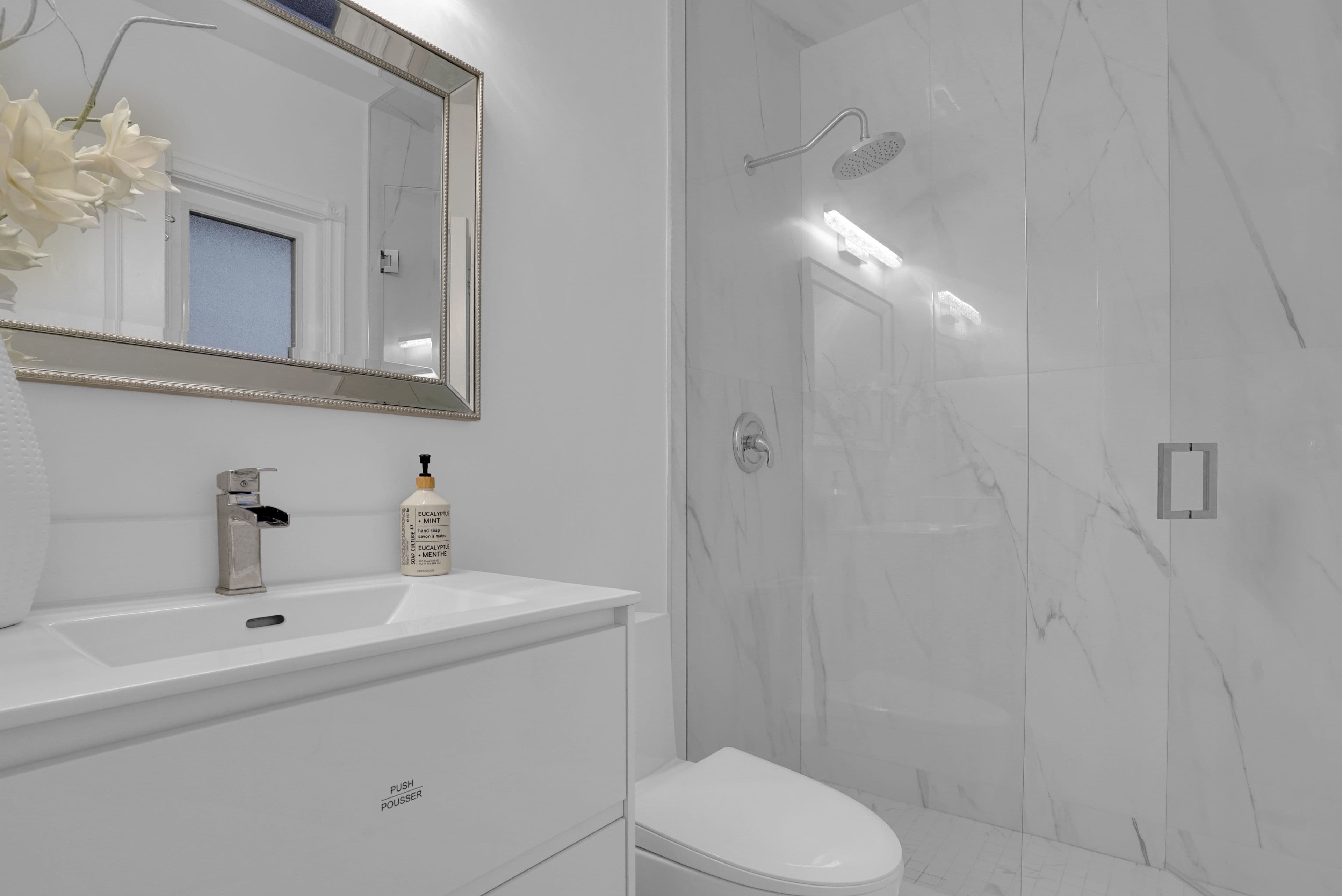 Rhenti — 5.5 Bedroom(s) and 5.5 Bathroom(s) - Photo 22