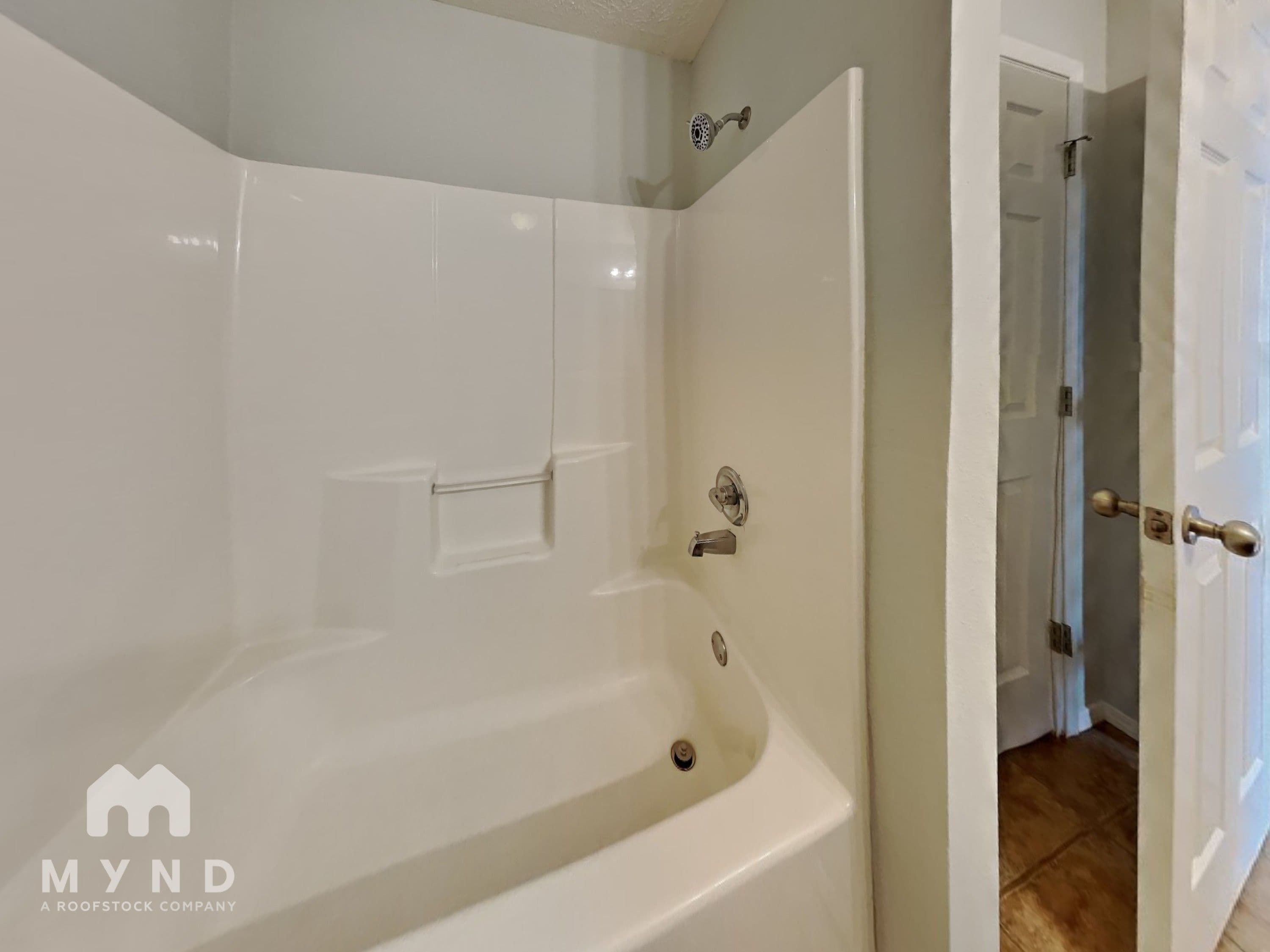 MYND — 3 Bedroom(s) and 2 Bathroom(s) - Photo 13