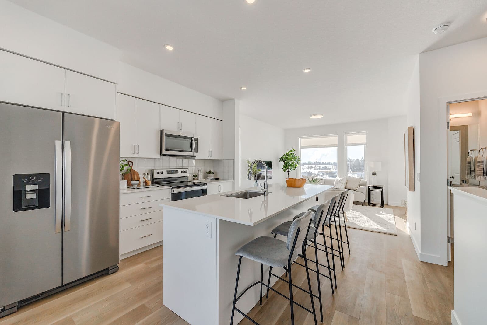 Equium Group — 411 (Leaseholder Change) - Photo 1