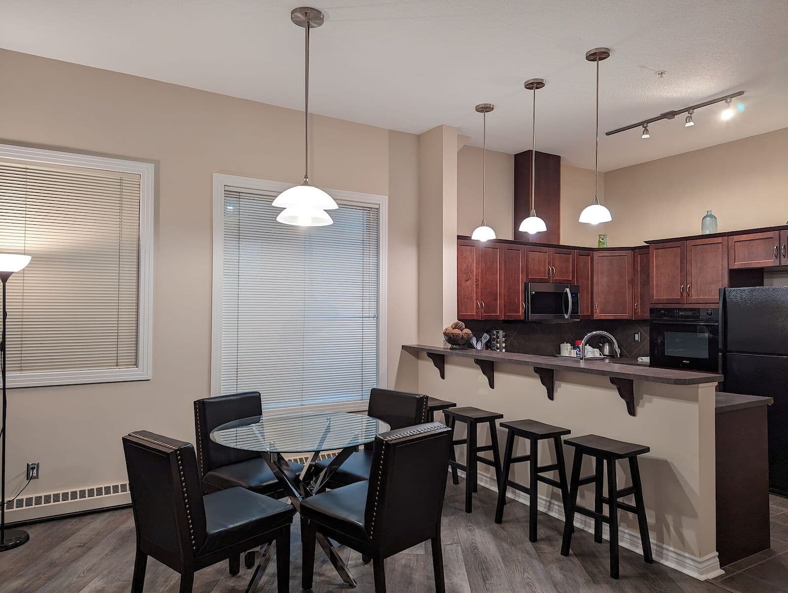 Equium Group — 111 - Photo 2