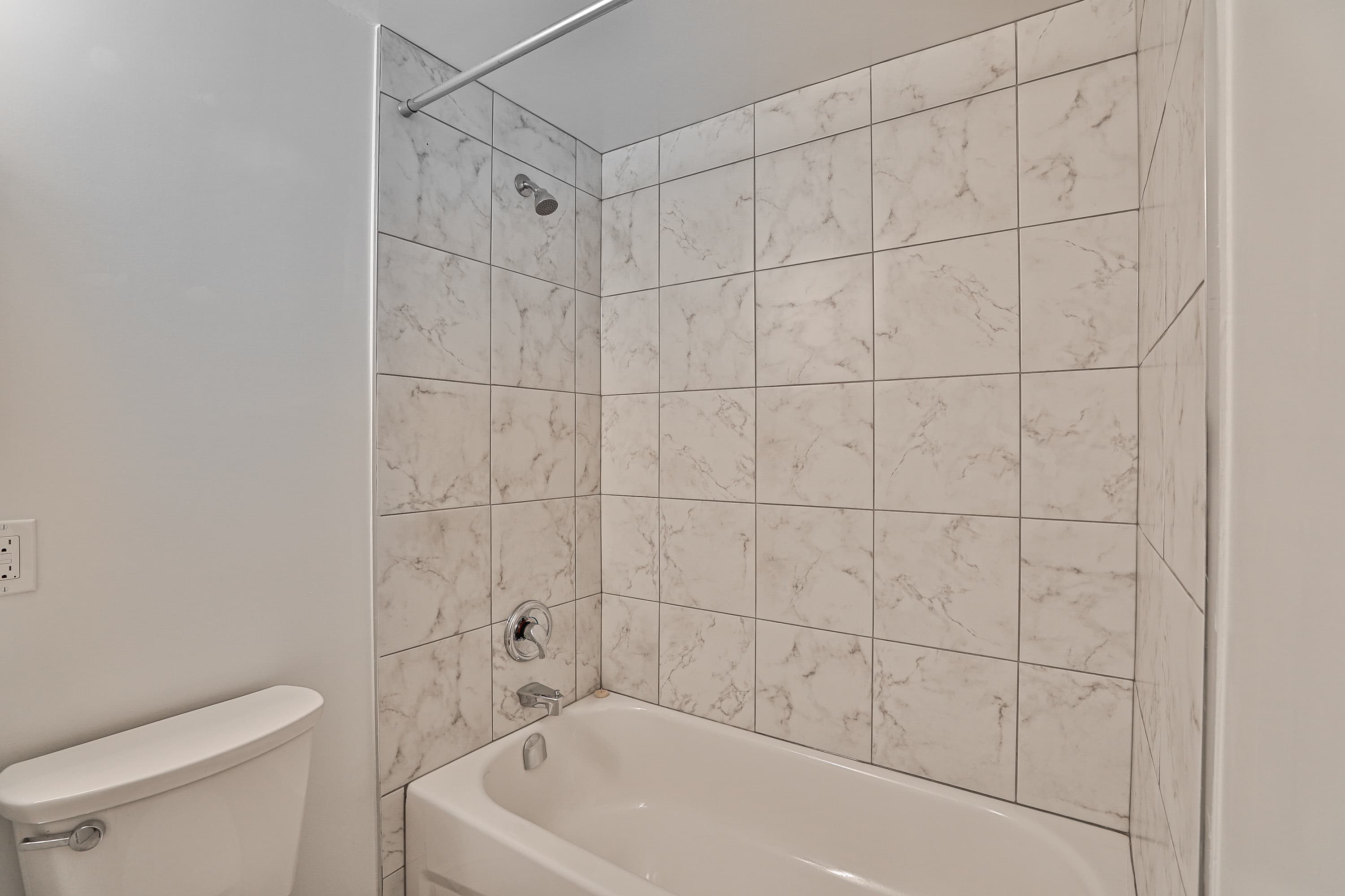 Westdale Properties — 2 Bed - Unit C (East Penthouse) - Photo 50