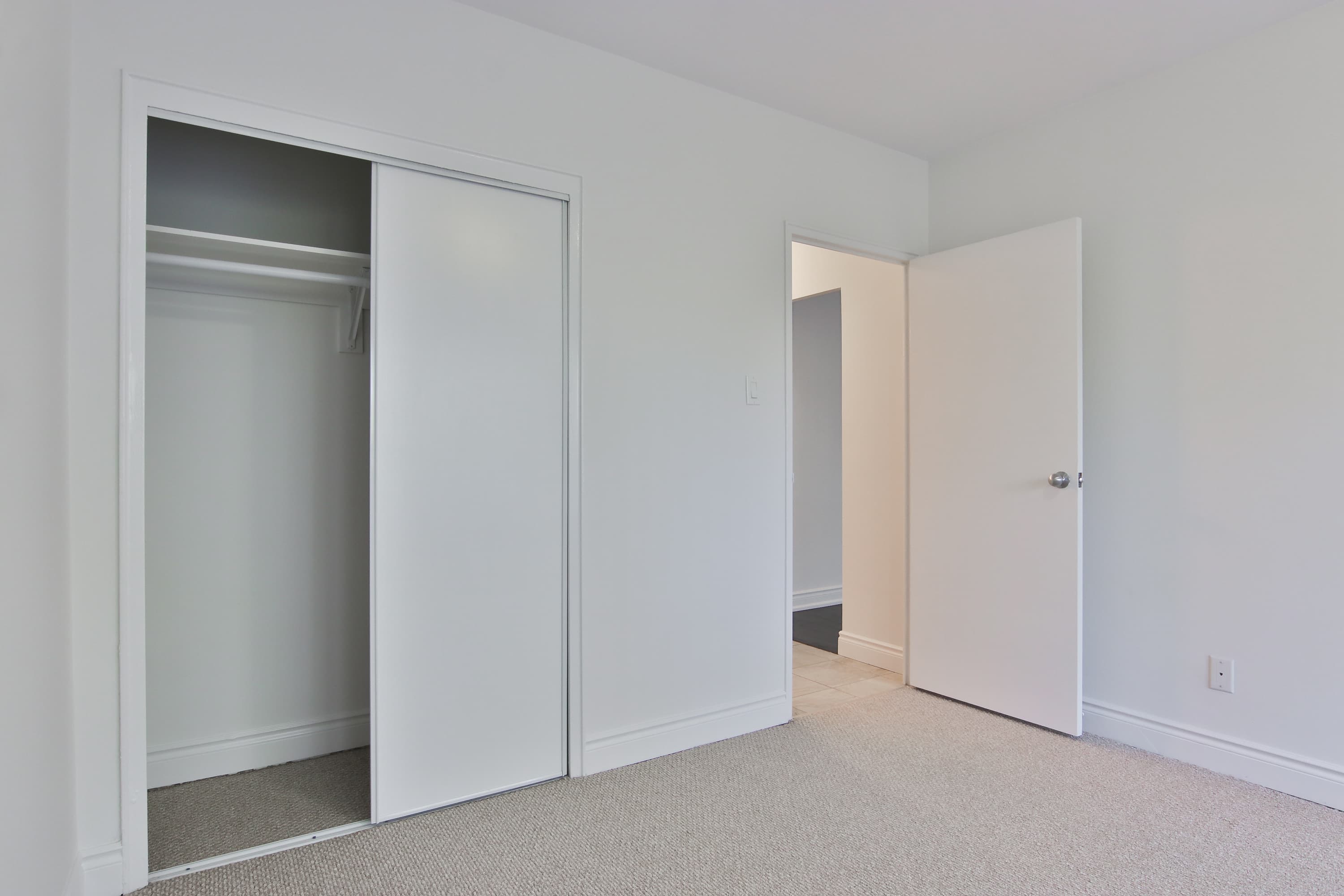 Westdale Properties — 2 Bed - Unit C (East Penthouse) - Photo 55