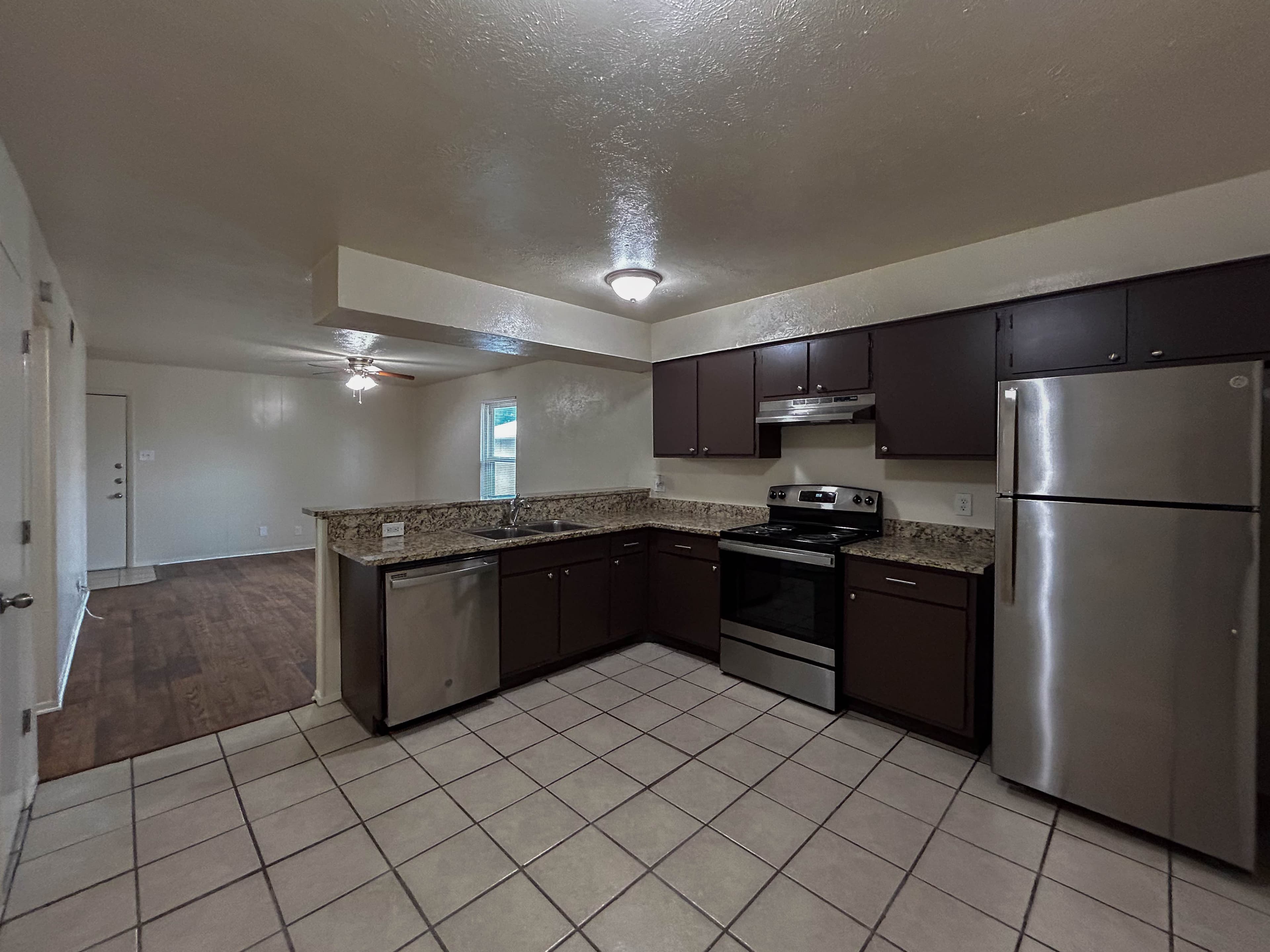Scott Brown Properties — Pecan Grove - Photo 5