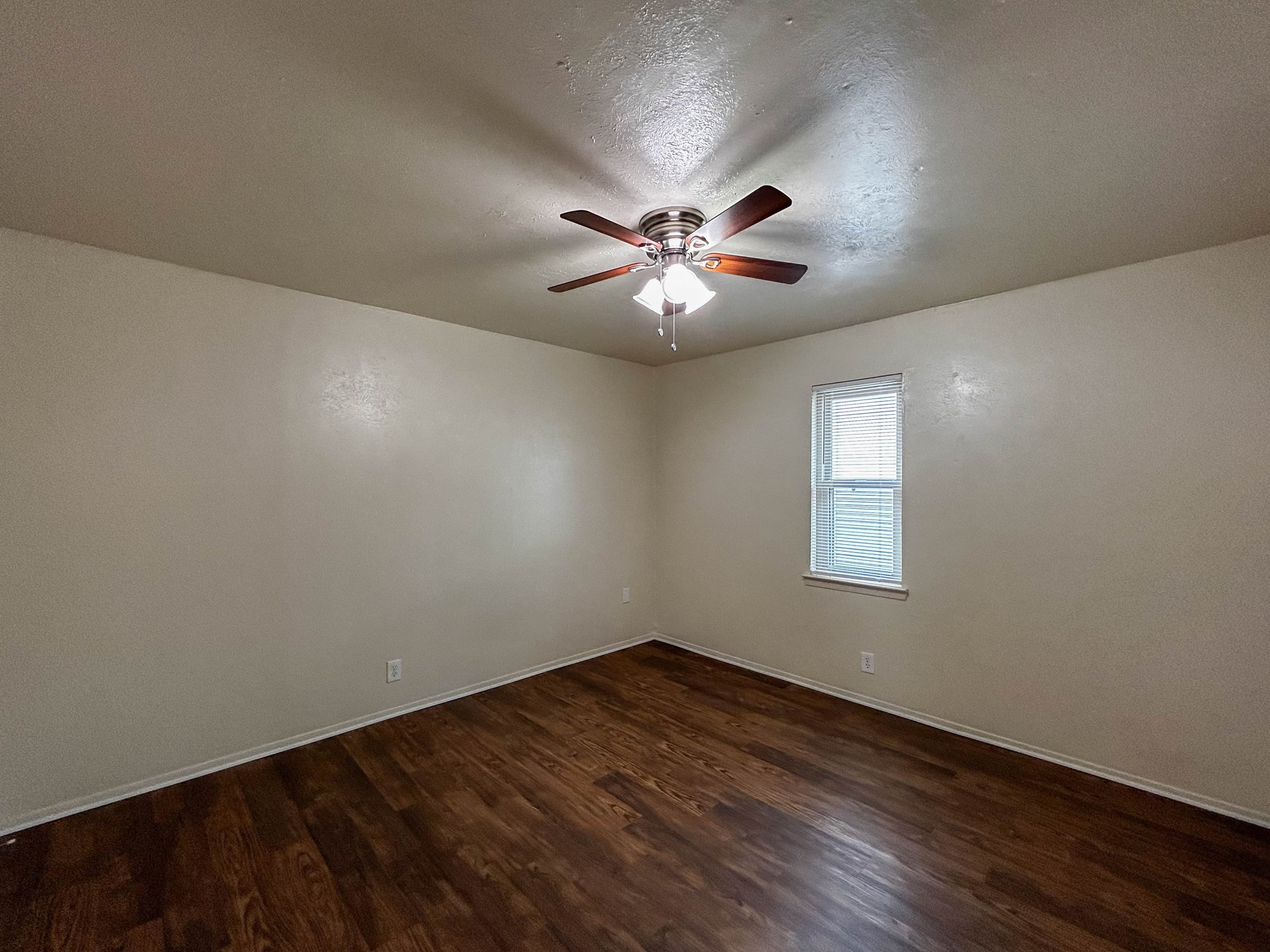 Scott Brown Properties — Pecan Grove - Photo 12