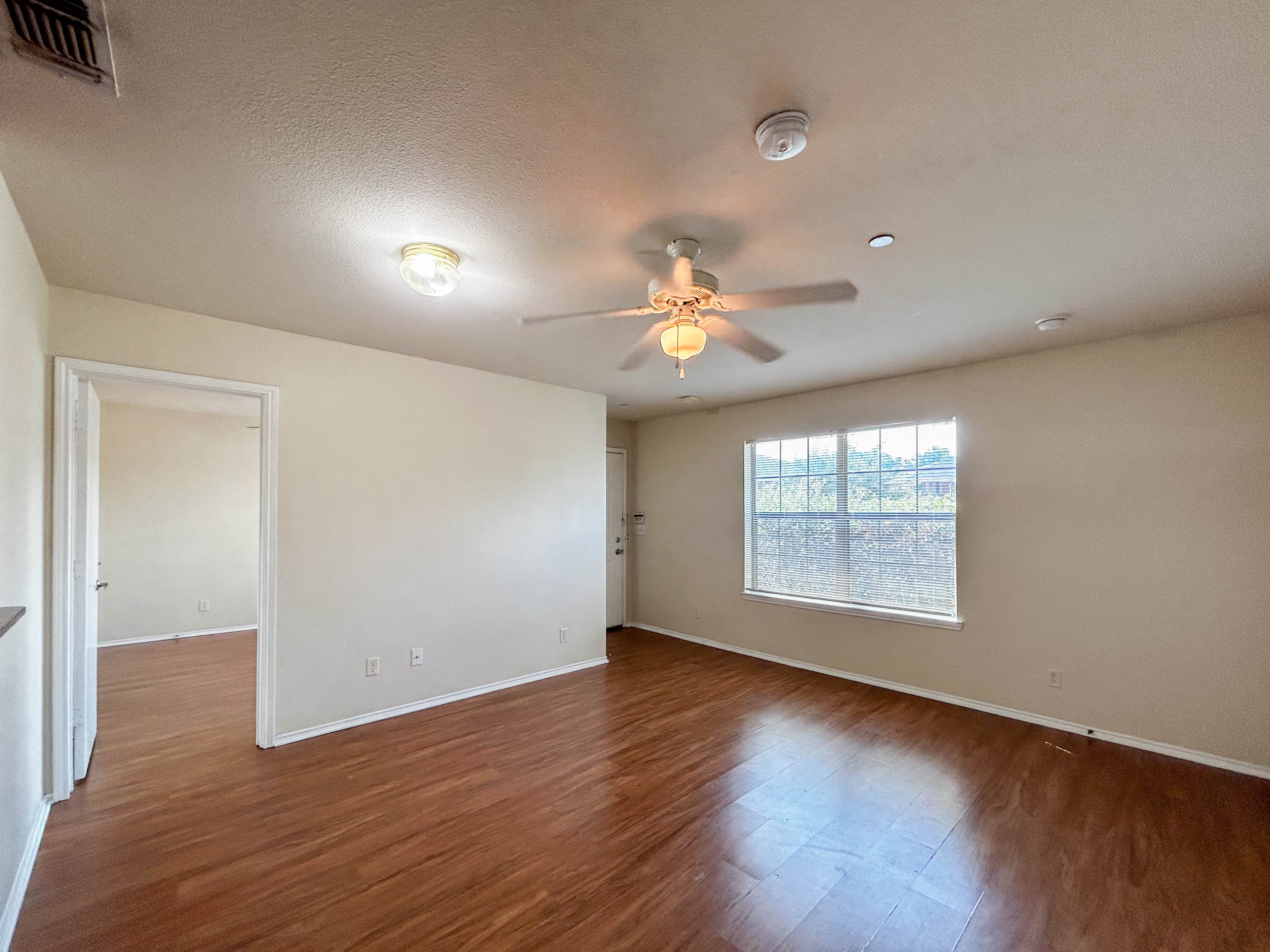 Scott Brown Properties - Photo 4