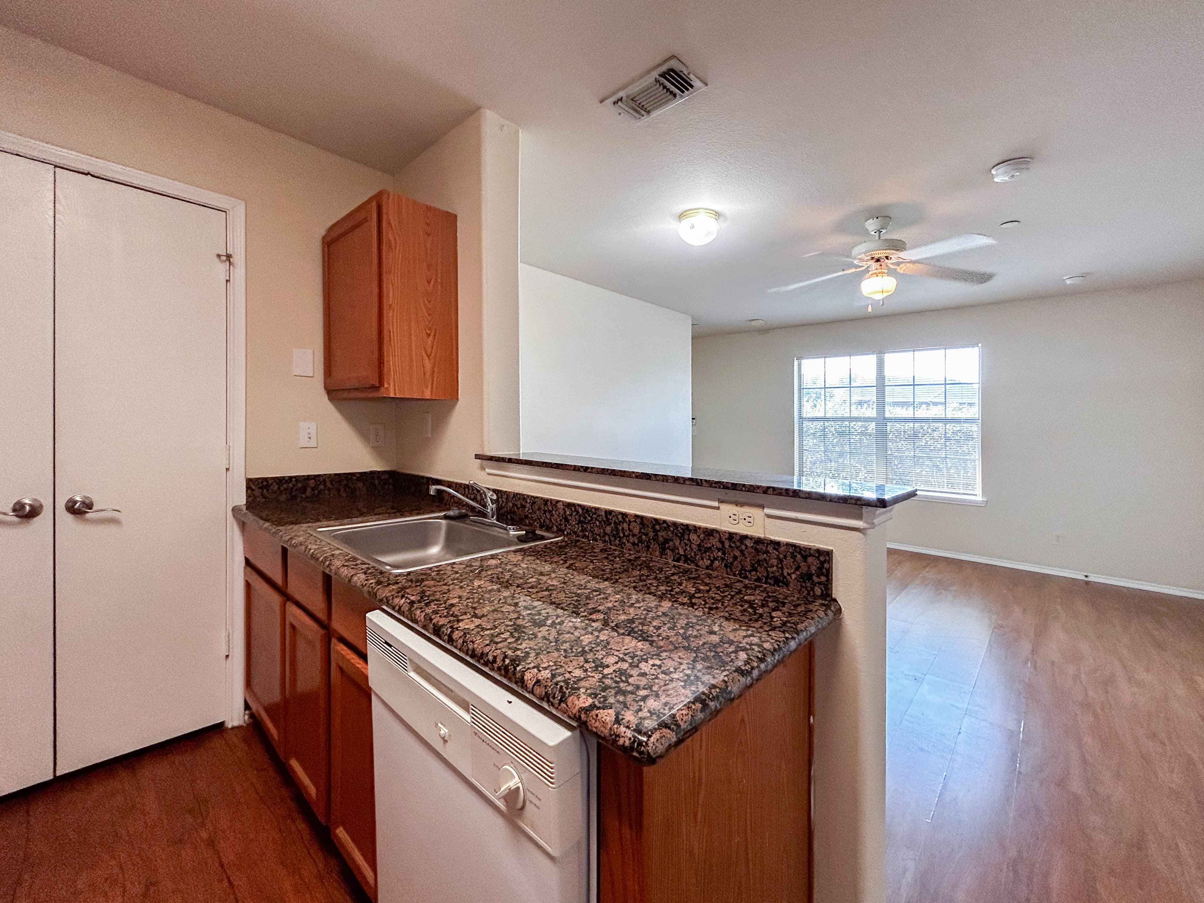 Scott Brown Properties - Photo 7