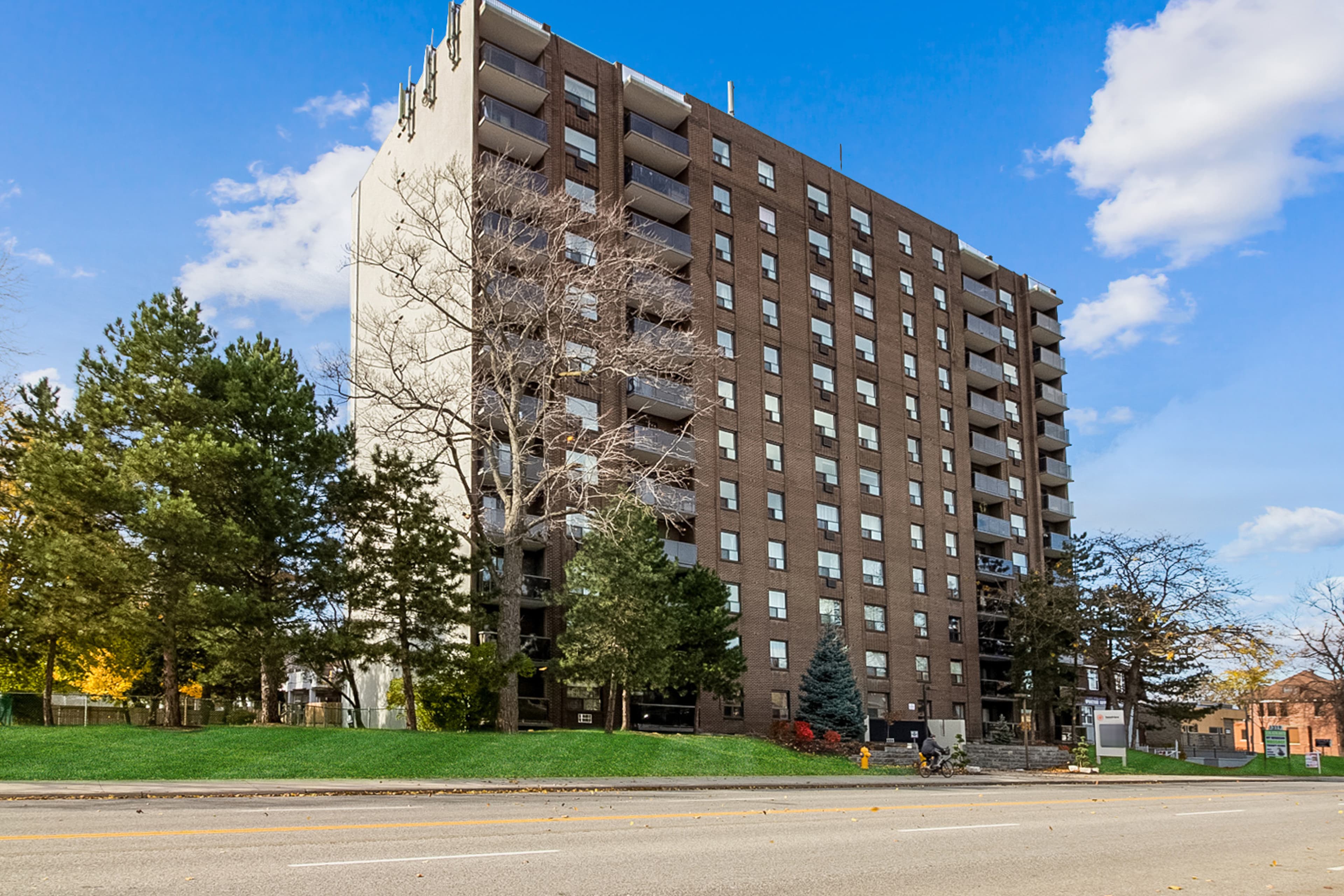 Hazelview Properties — STUDIO - Photo 10